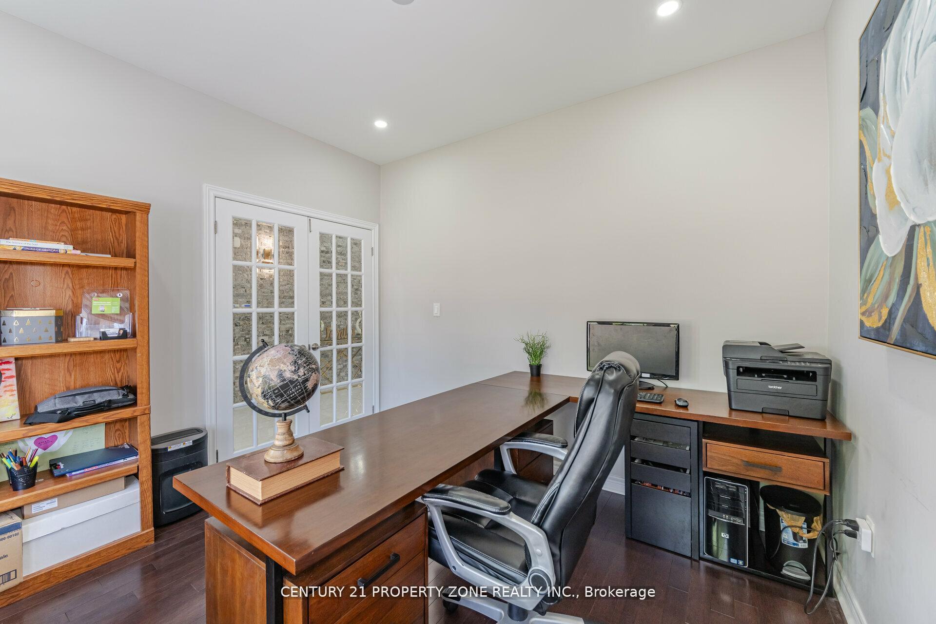 Photo 25 of 8 Teal Crest Circle, Brampton, Credit Valley — HOMEH