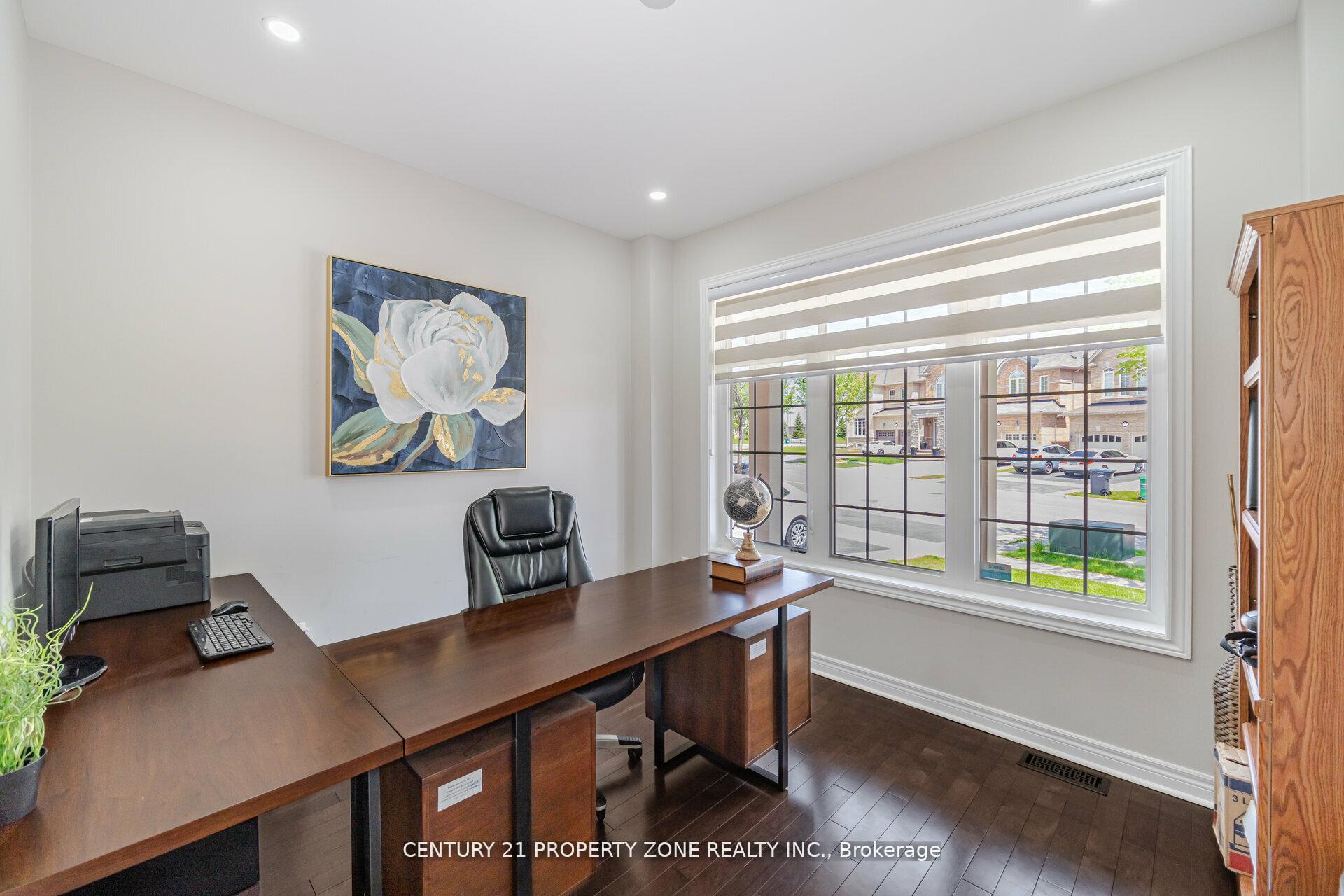Photo 26 of 8 Teal Crest Circle, Brampton, Credit Valley — HOMEH
