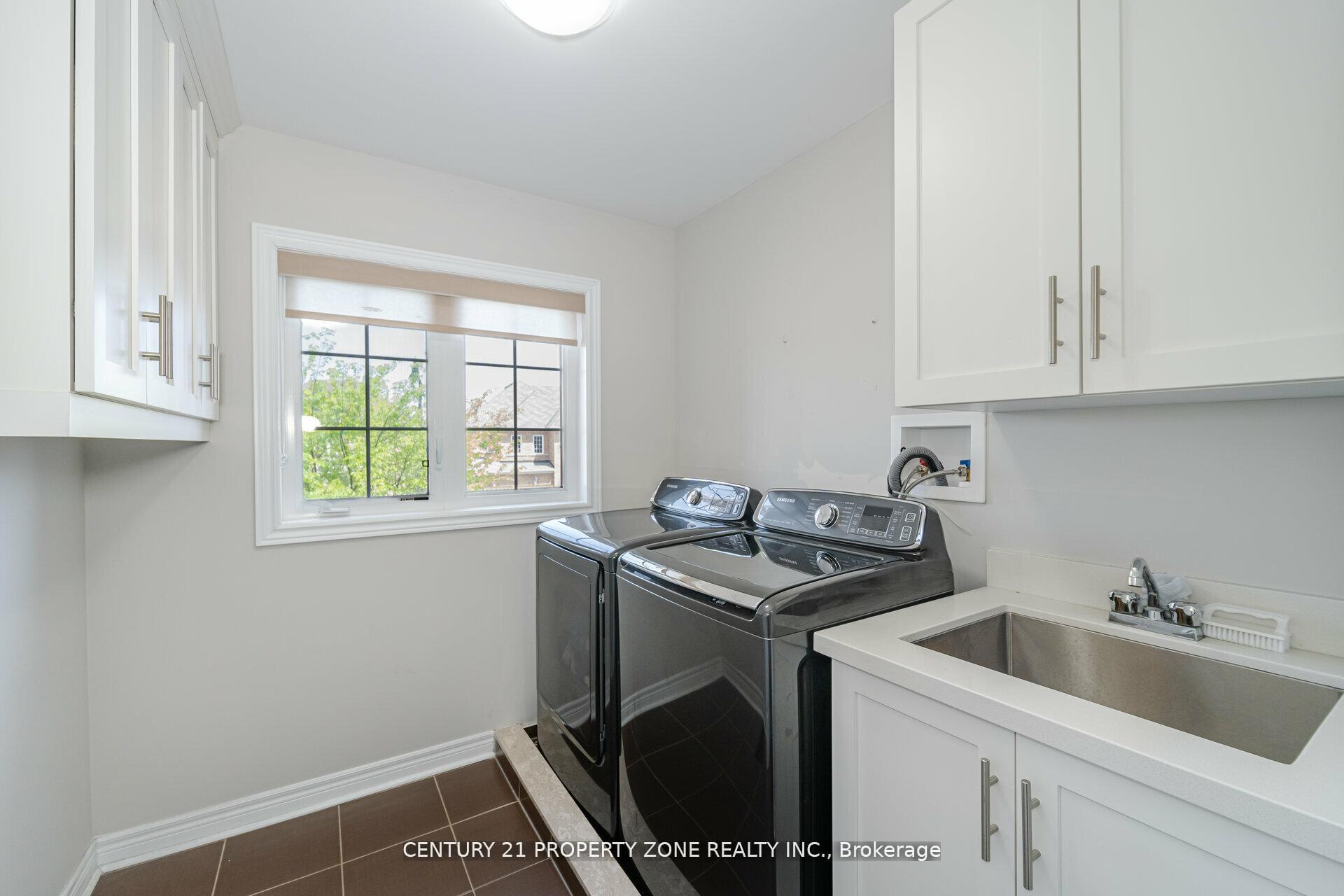 Photo 50 of 8 Teal Crest Circle, Brampton, Credit Valley — HOMEH