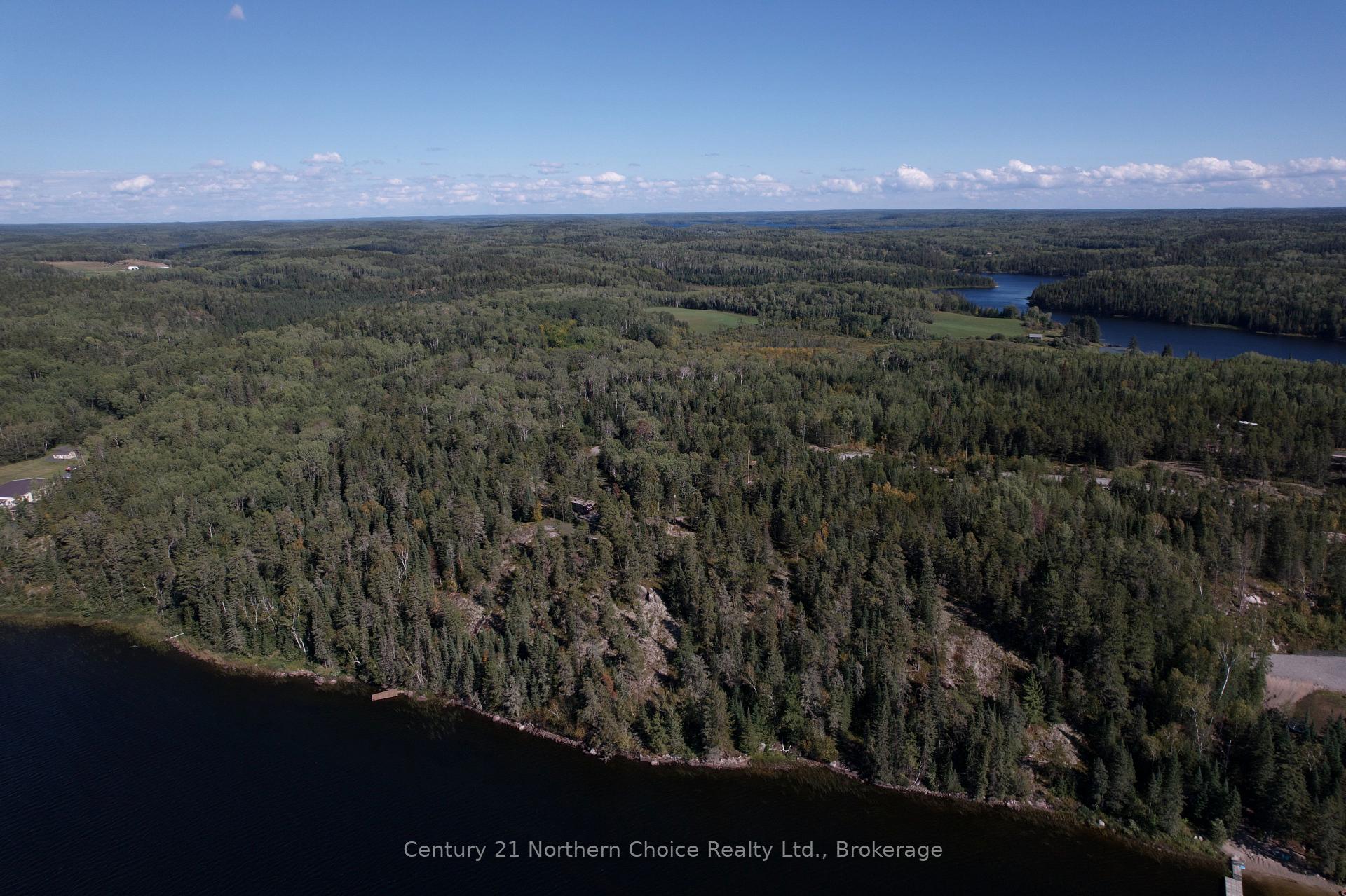 Photo 5 of 126 Aube Drive, Kenora, Kenora Northeast — HOMEH