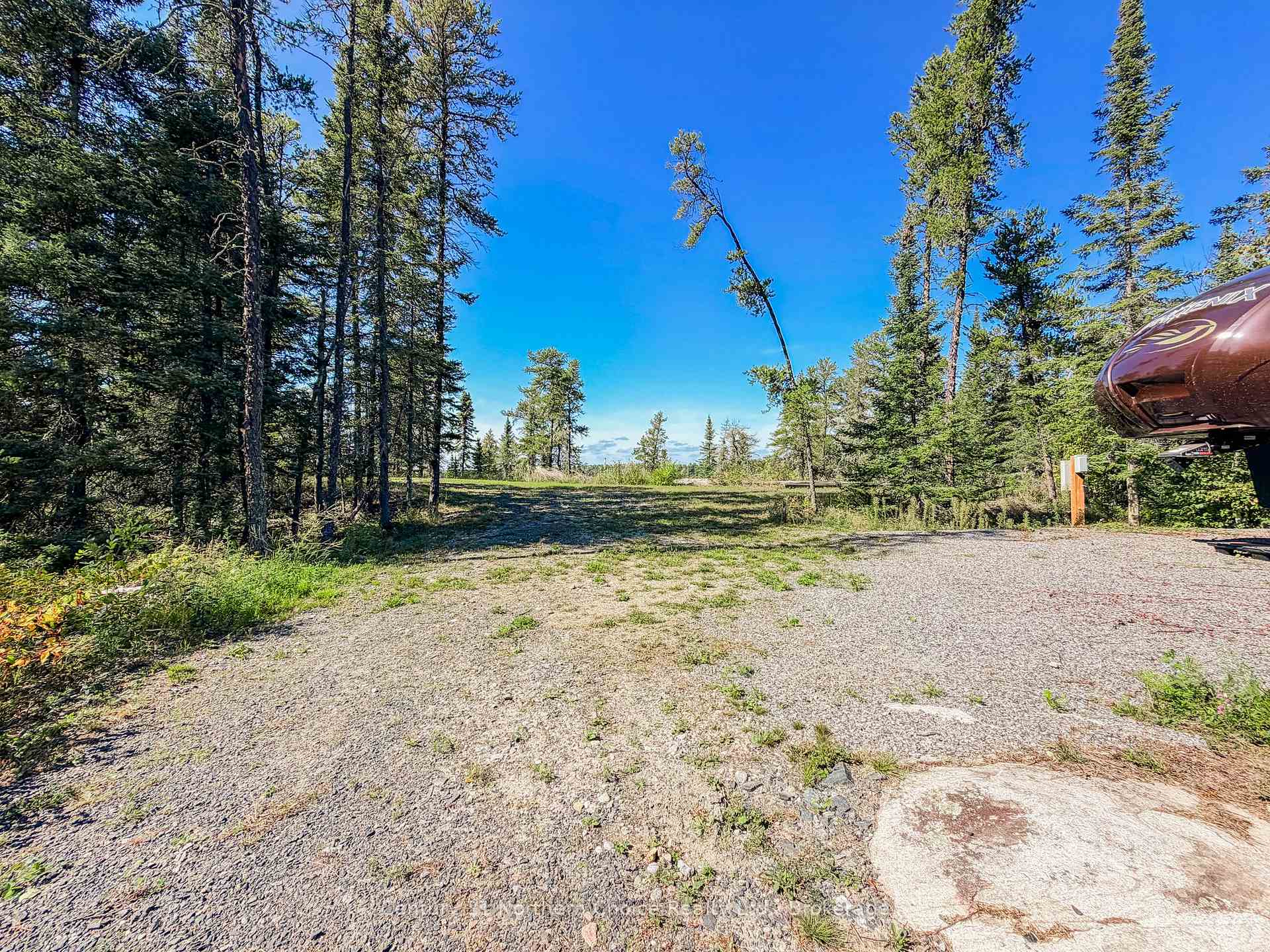 Photo 12 of 126 Aube Drive, Kenora, Kenora Northeast — HOMEH
