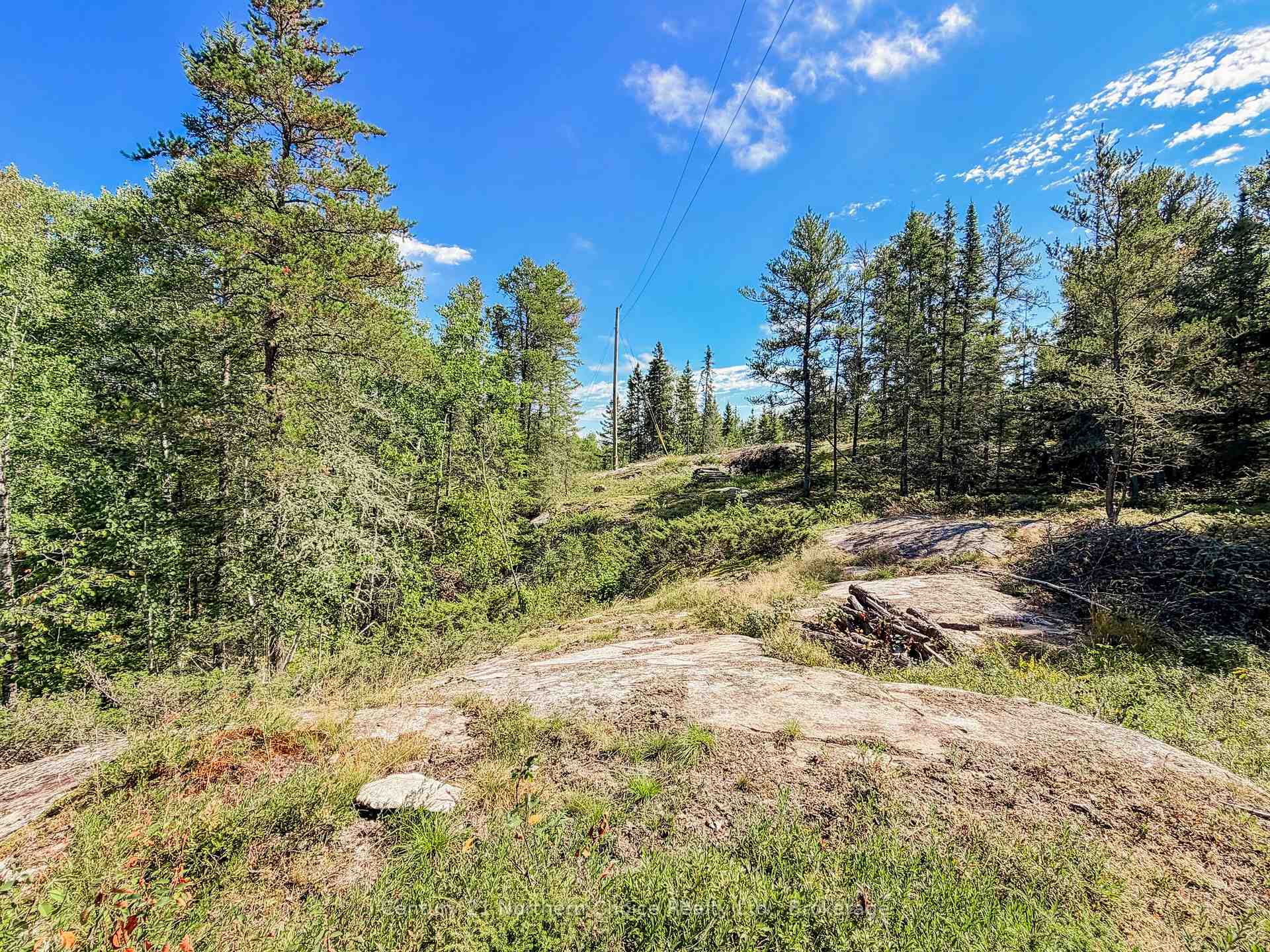 Photo 22 of 126 Aube Drive, Kenora, Kenora Northeast — HOMEH