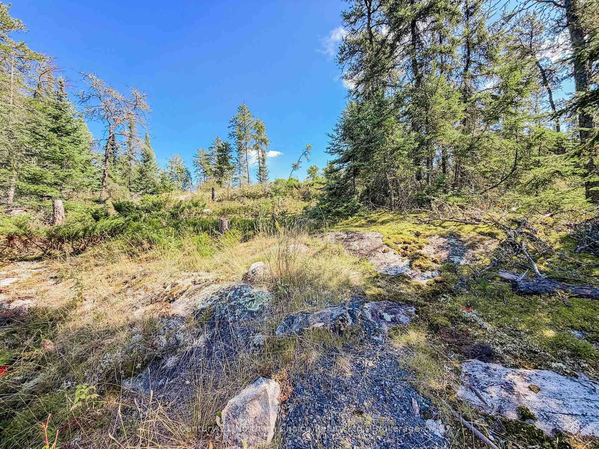 Photo 29 of 126 Aube Drive, Kenora, Kenora Northeast — HOMEH