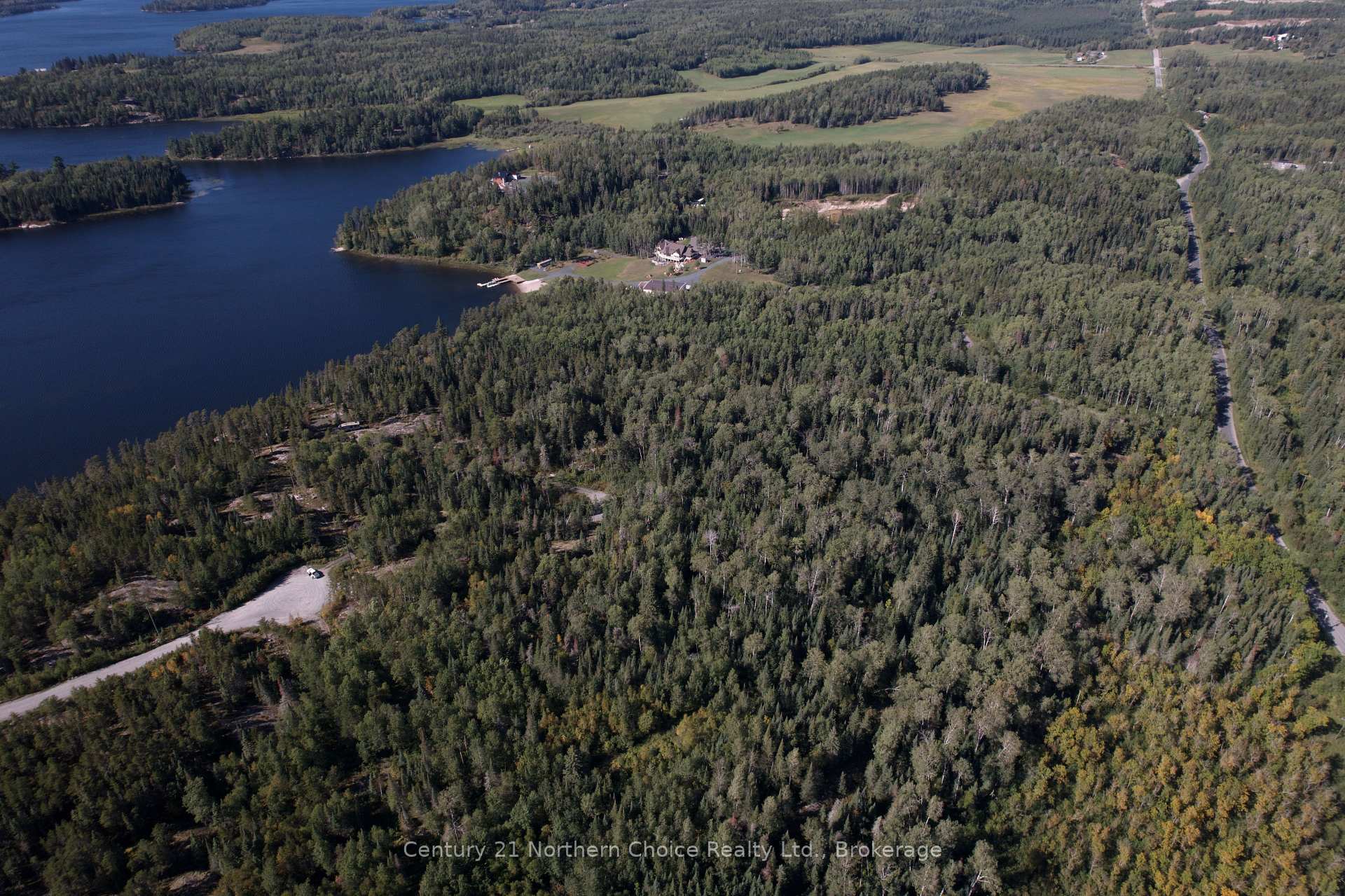 Photo 39 of 126 Aube Drive, Kenora, Kenora Northeast — HOMEH