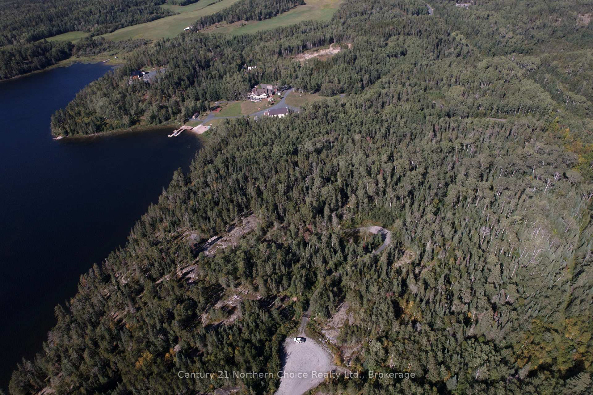Photo 40 of 126 Aube Drive, Kenora, Kenora Northeast — HOMEH