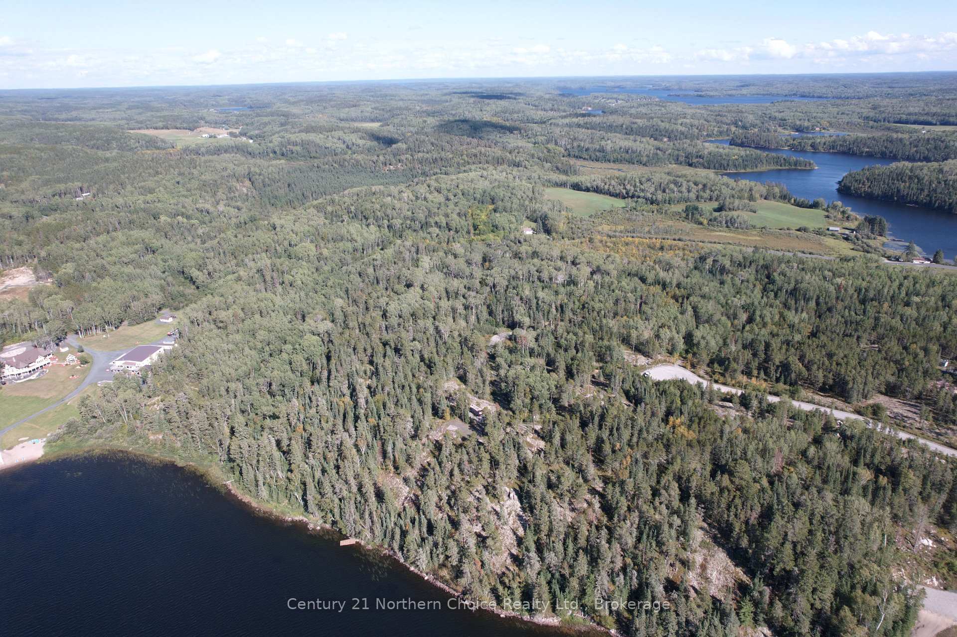 Photo 43 of 126 Aube Drive, Kenora, Kenora Northeast — HOMEH