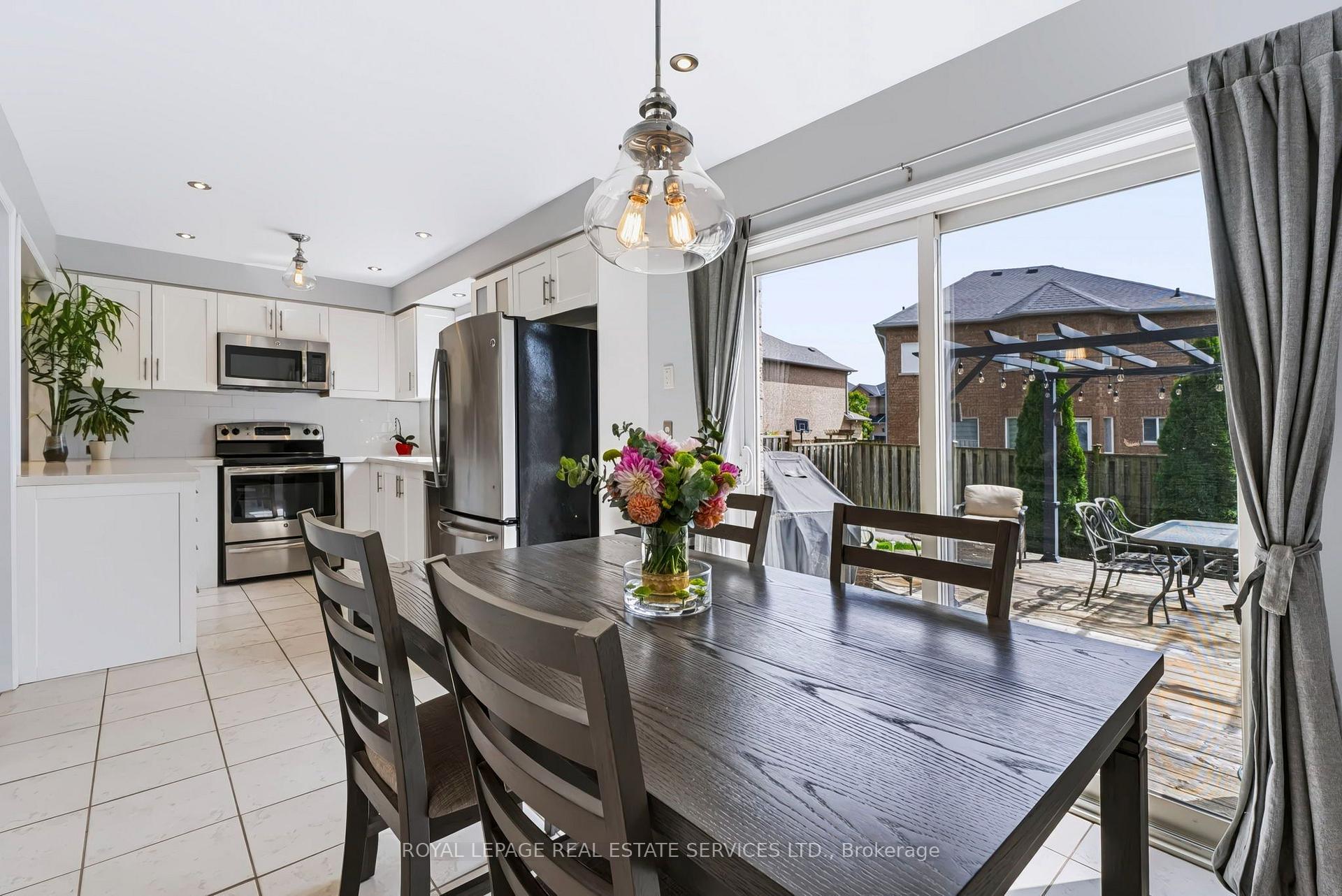Photo 19 of 5856 Blue Spruce Avenue, Burlington, Orchard — HOMEH