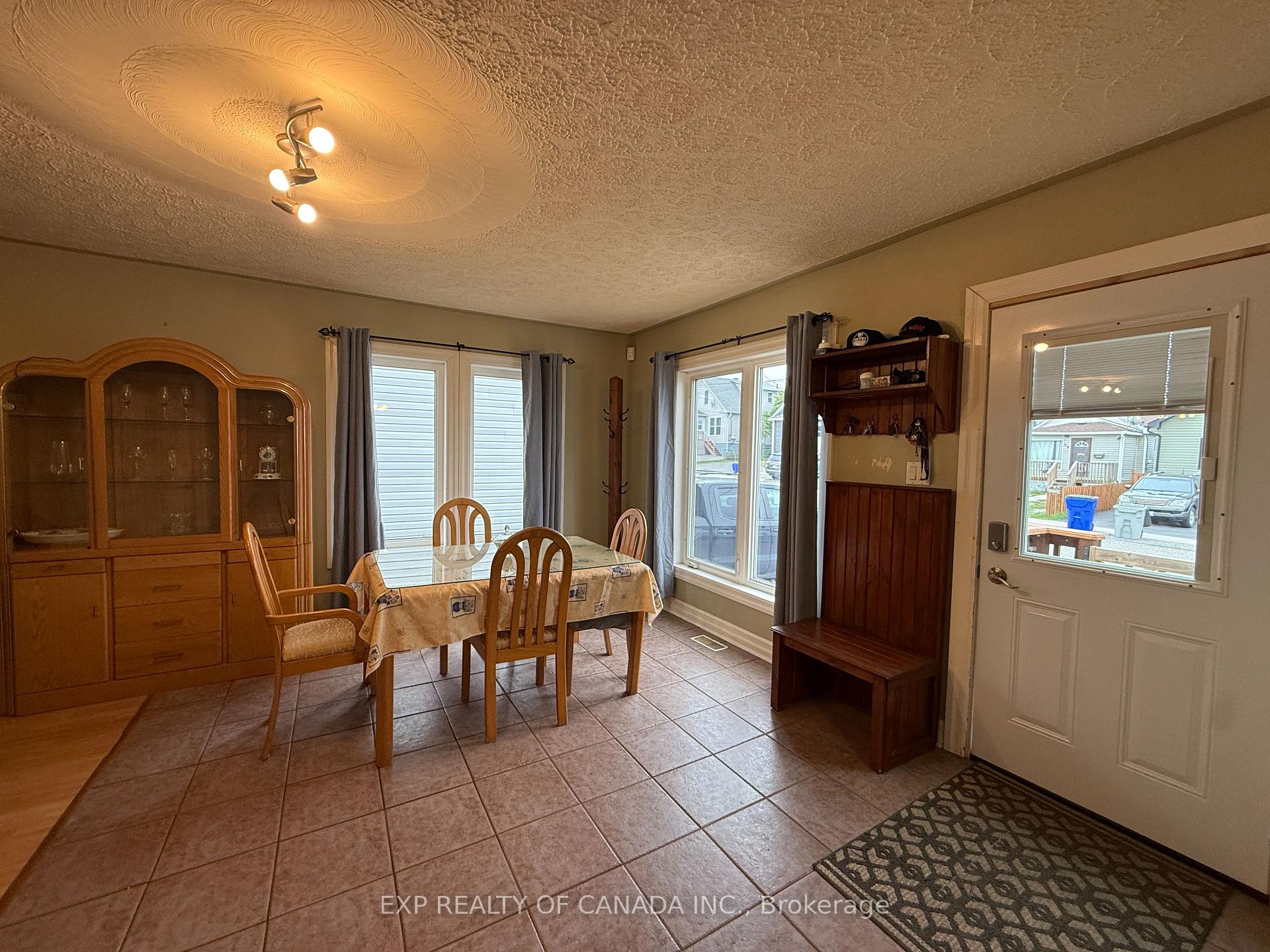 Photo 5 of 66 Kent Avenue, Timmins, TS - SW — HOMEH