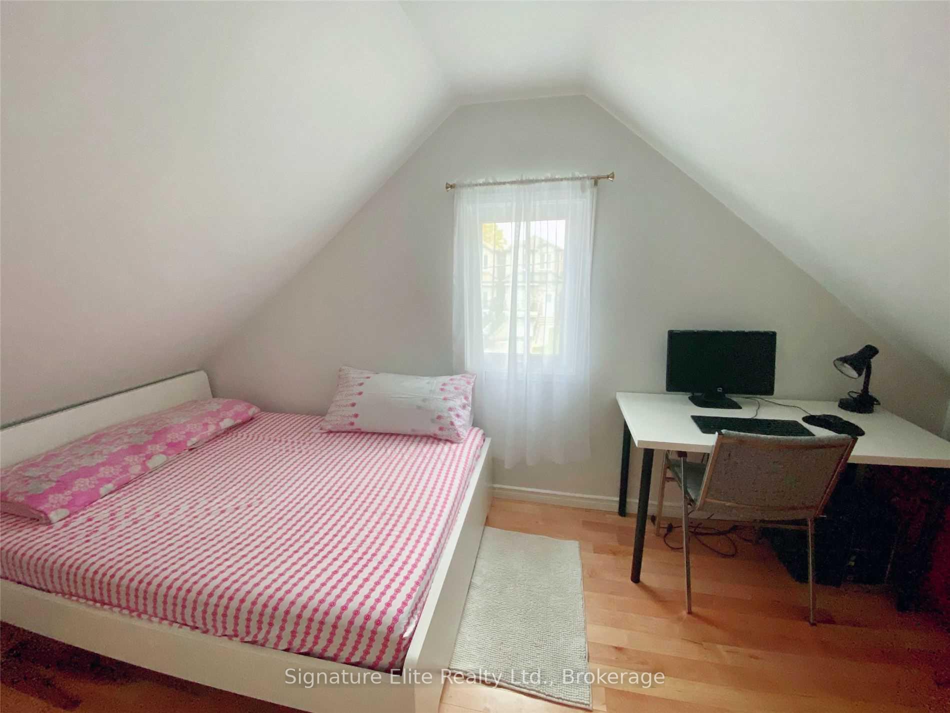 Photo 18 of Unit Mn & Up, 15 Haddon Avenue, Scarborough, Birchcliffe-Cliffside — HOMEH