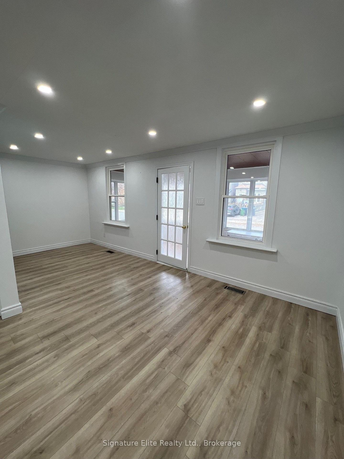 Photo 9 of Unit Mn & Up, 15 Haddon Avenue, Scarborough, Birchcliffe-Cliffside — HOMEH