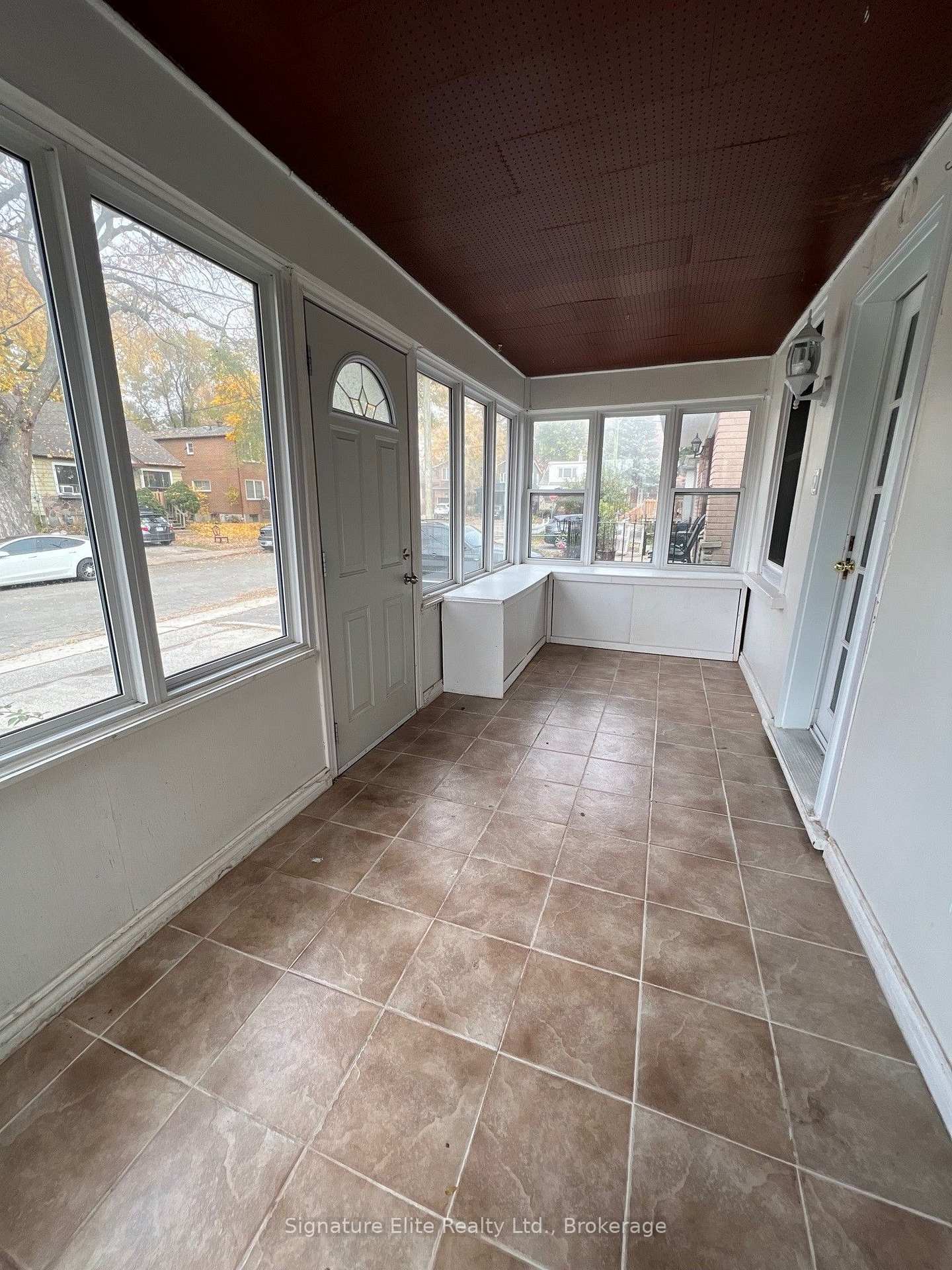 Photo 7 of Unit Mn & Up, 15 Haddon Avenue, Scarborough, Birchcliffe-Cliffside — HOMEH