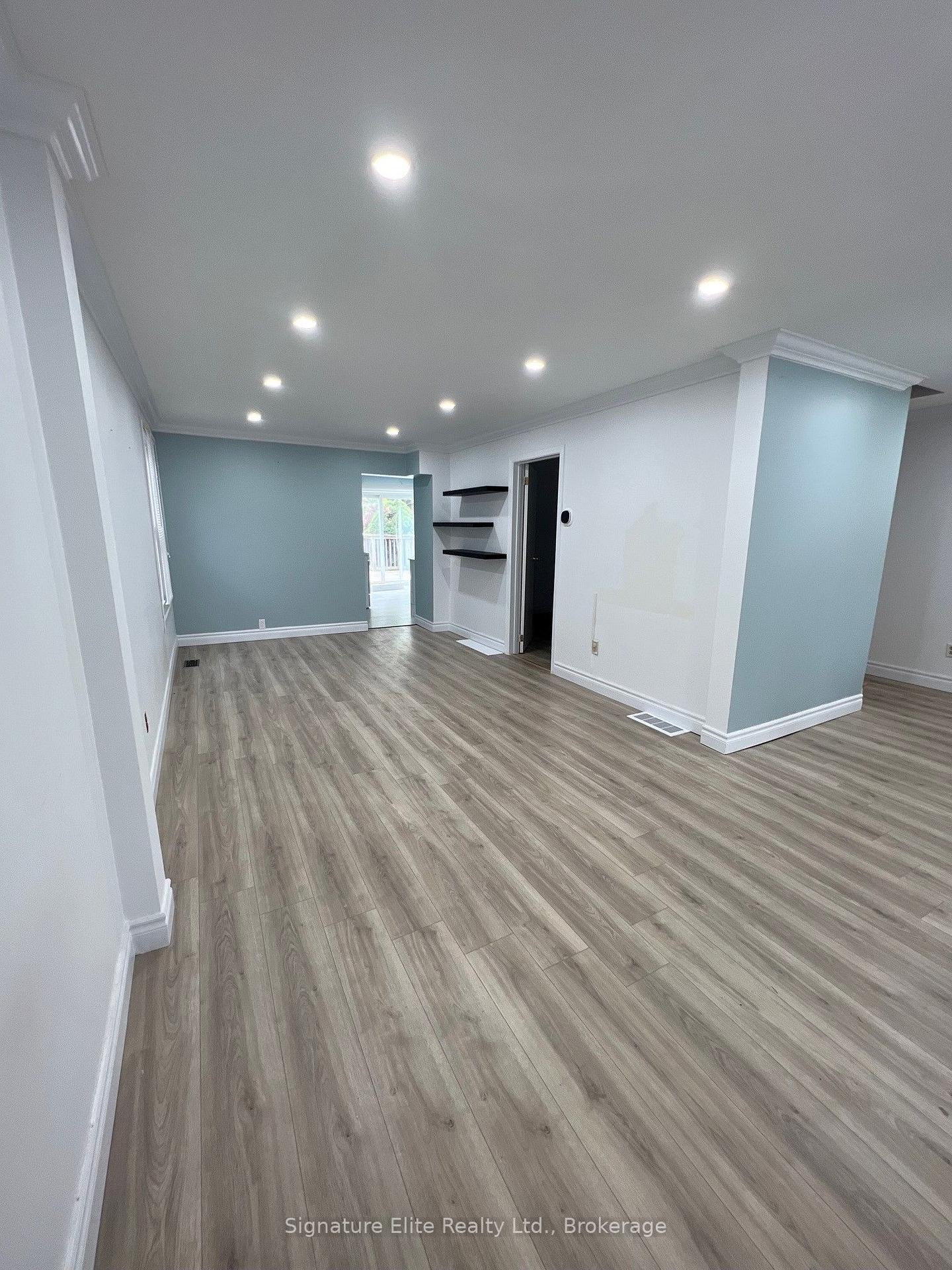 Photo 4 of Unit Mn & Up, 15 Haddon Avenue, Scarborough, Birchcliffe-Cliffside — HOMEH