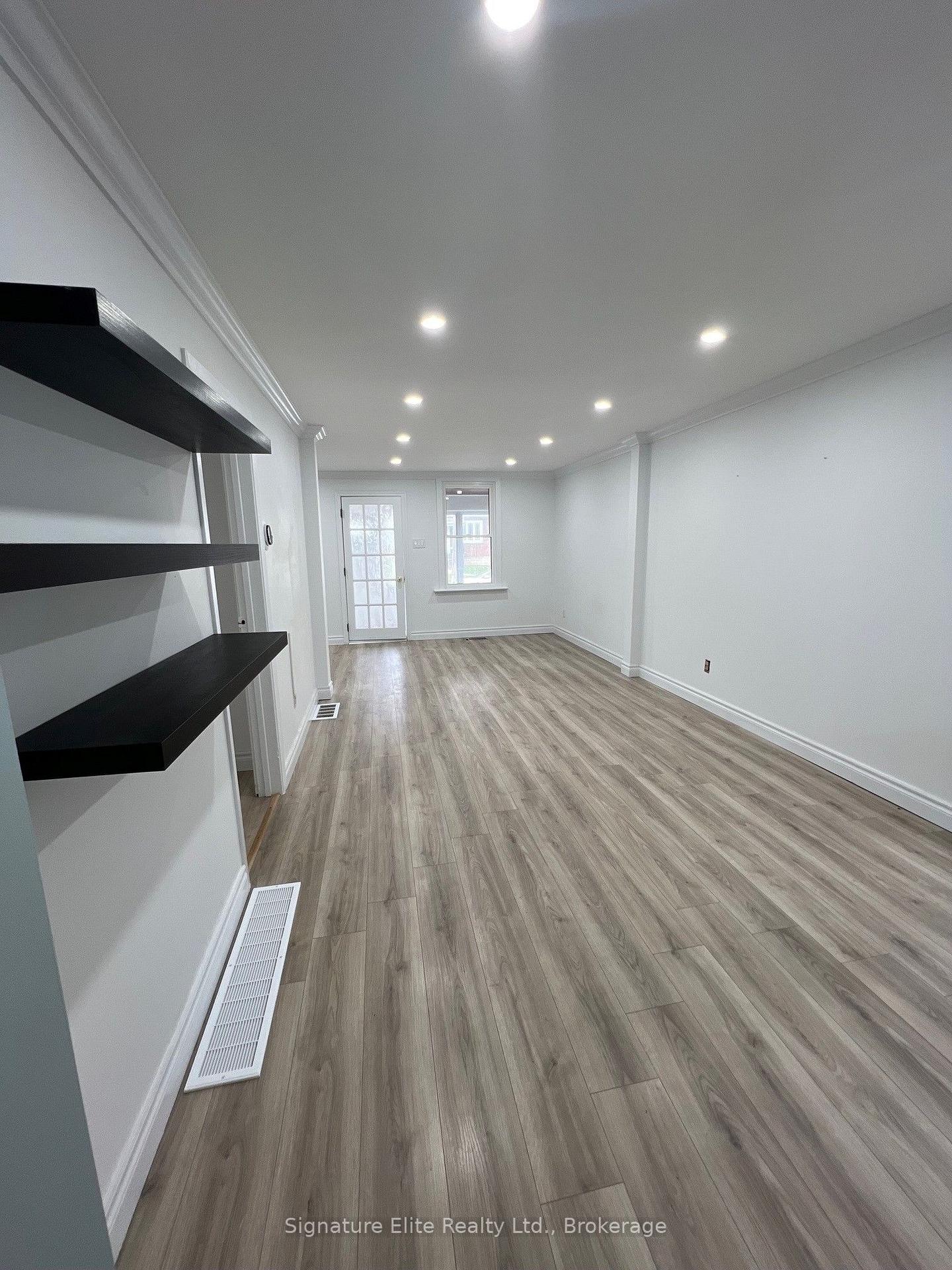 Photo 13 of Unit Mn & Up, 15 Haddon Avenue, Scarborough, Birchcliffe-Cliffside — HOMEH