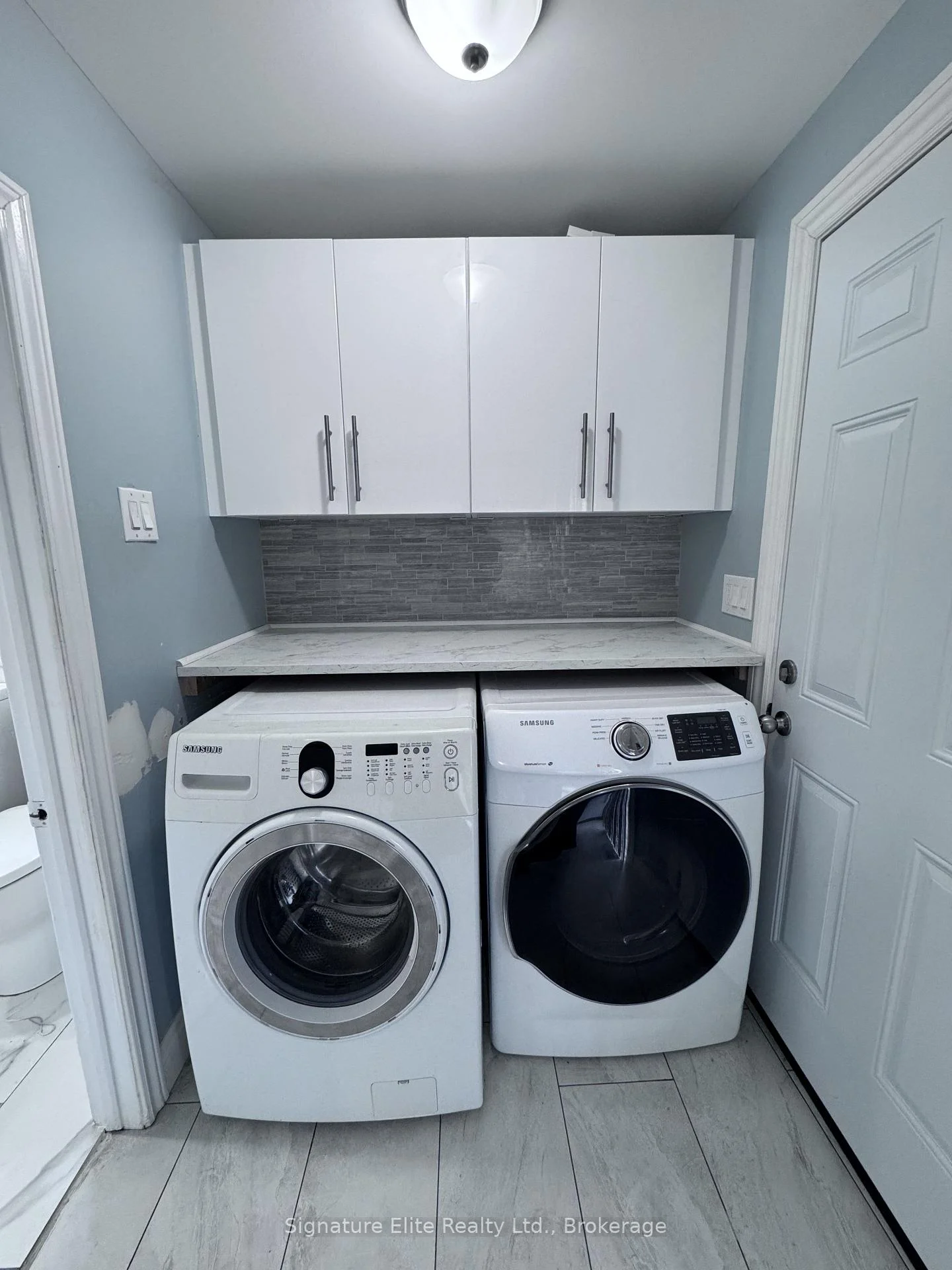 Photo 26 of Unit Mn & Up, 15 Haddon Avenue, Scarborough, Birchcliffe-Cliffside — HOMEH