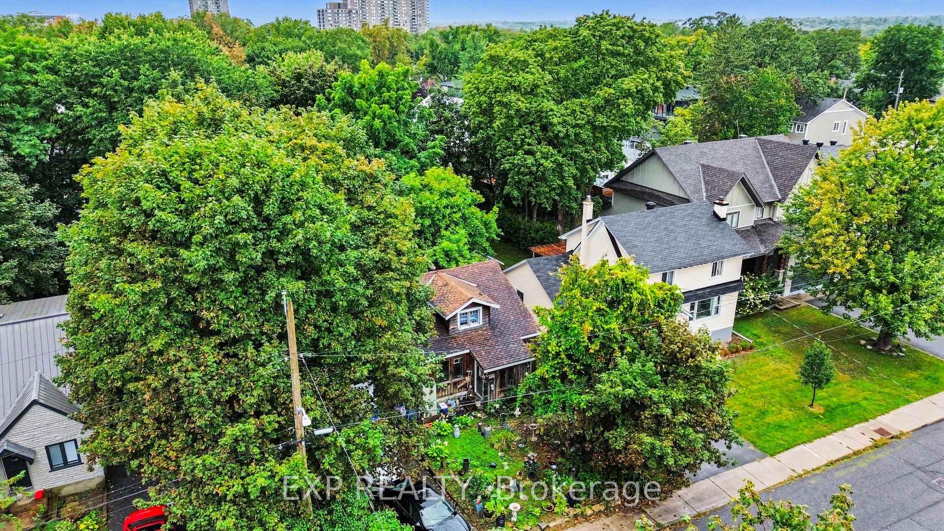 Photo 4 of 252 Cowley Avenue, Ottawa, Ottawa West/Tunneys Pasture — HOMEH