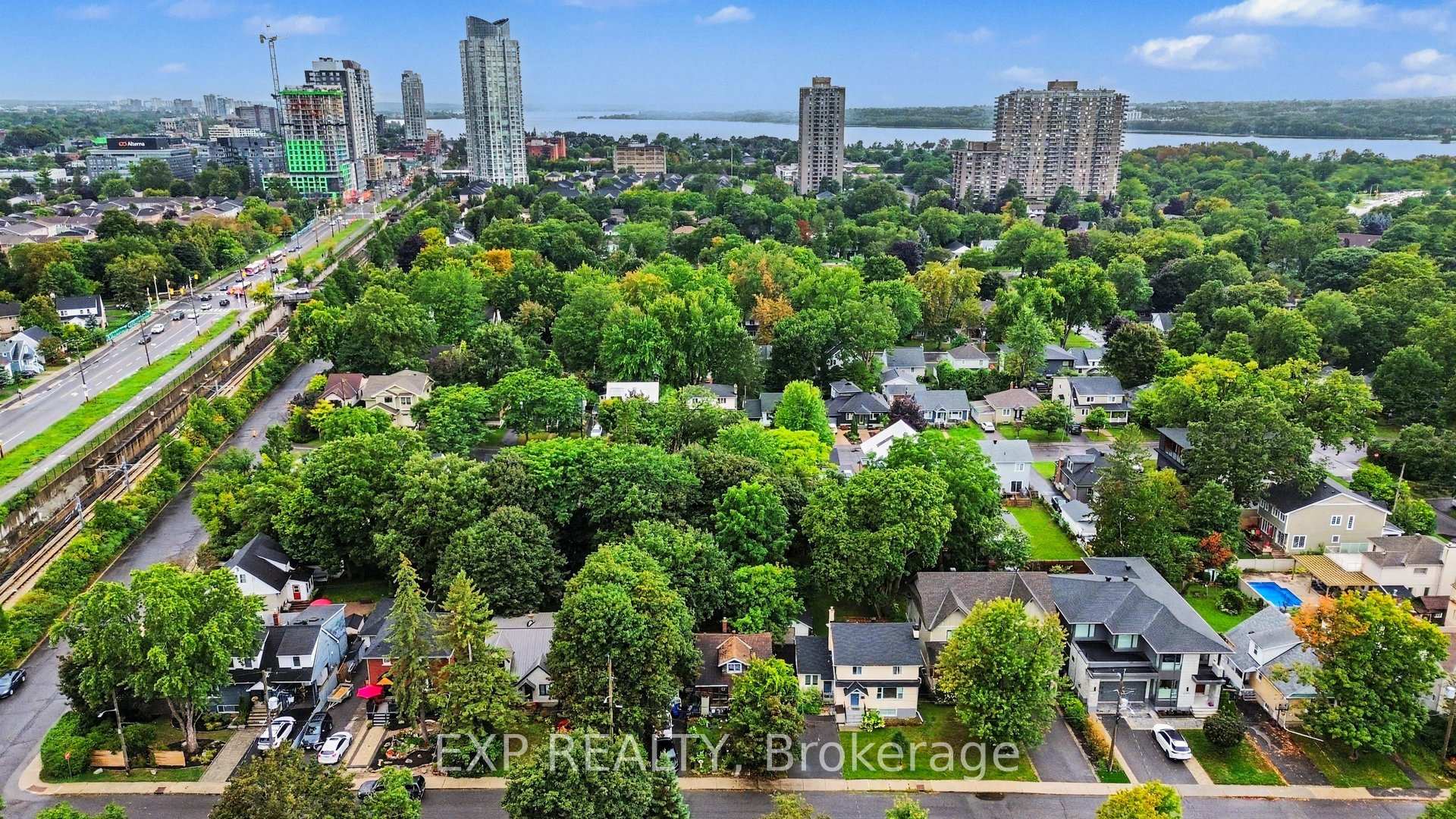 Photo 13 of 252 Cowley Avenue, Ottawa, Ottawa West/Tunneys Pasture — HOMEH