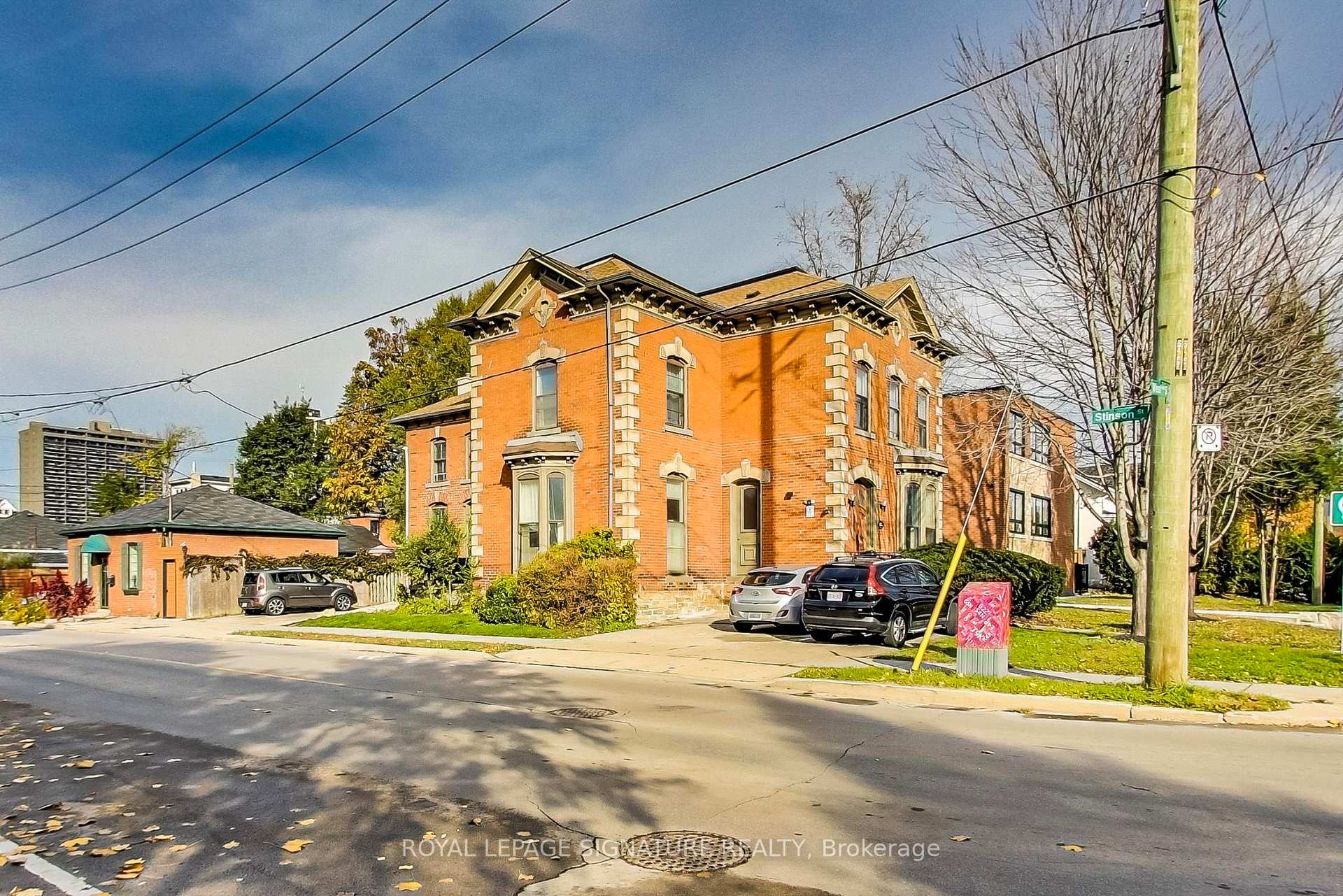 Photo 2 of Unit 2, 102 West Avenue S, Hamilton, Corktown — HOMEH