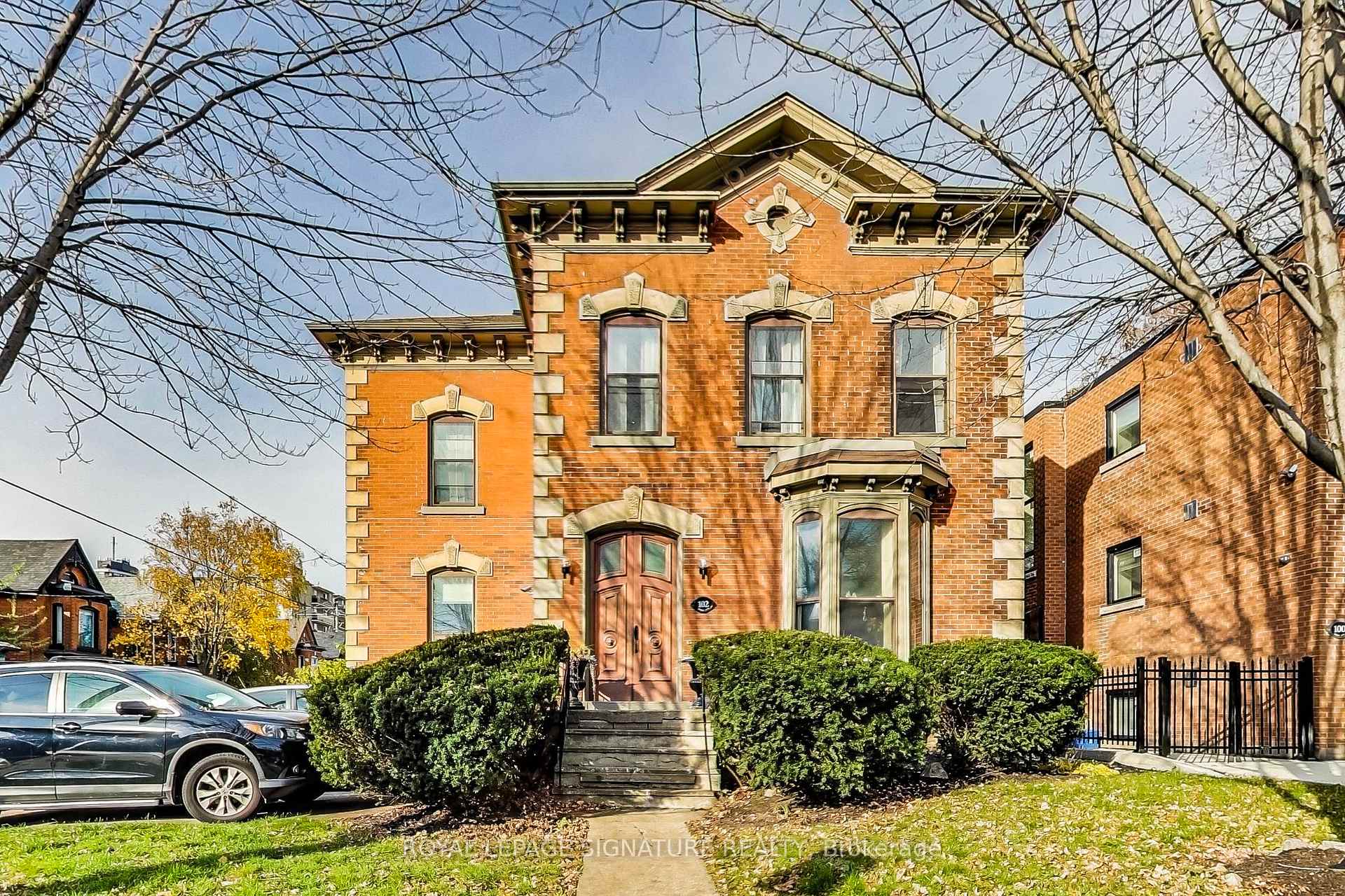 Photo 3 of Unit 2, 102 West Avenue S, Hamilton, Corktown — HOMEH