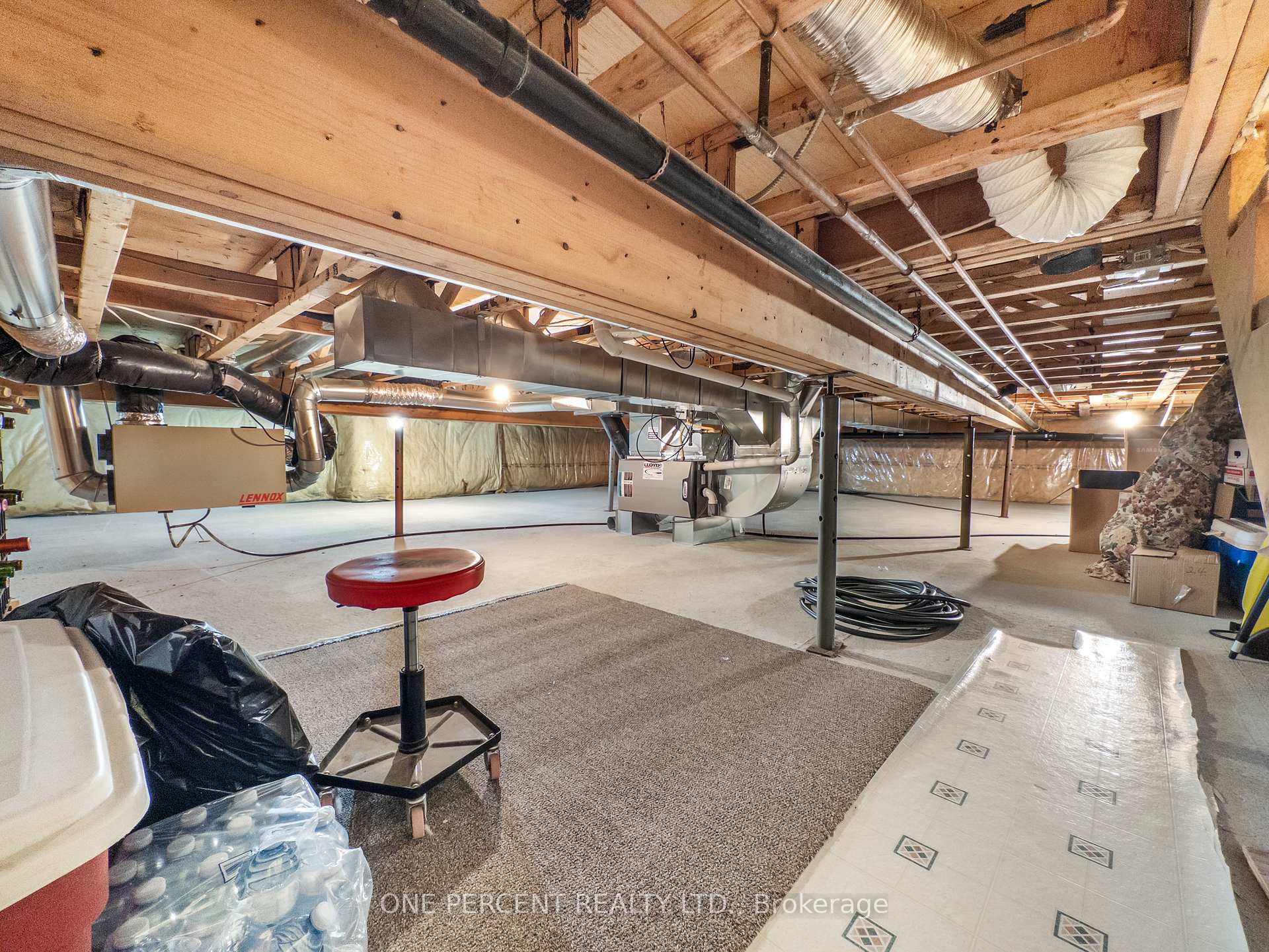 Photo 24 of 14 Elmdale Drive, Prince Edward County, Wellington Ward — HOMEH