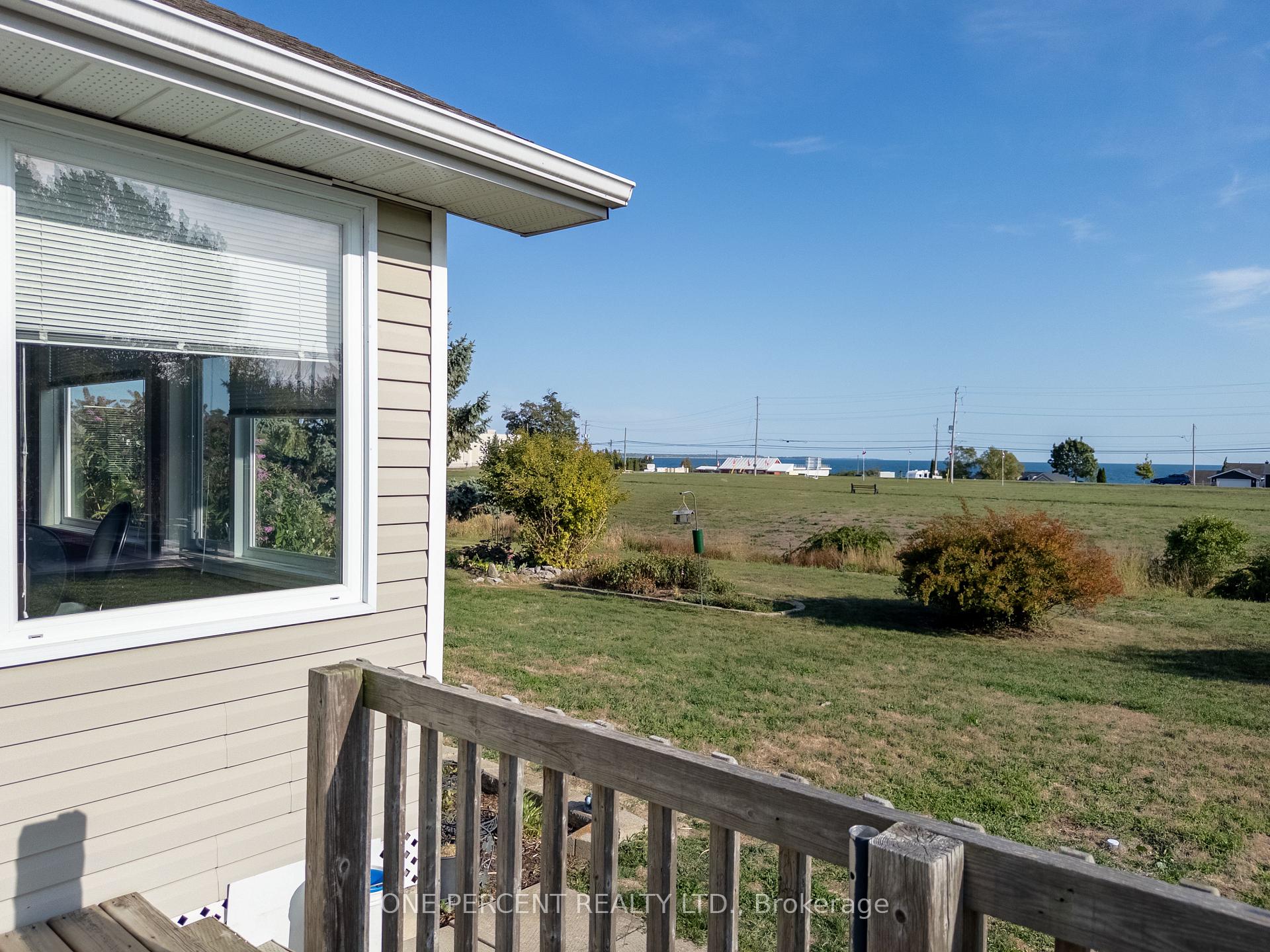 Photo 25 of 14 Elmdale Drive, Prince Edward County, Wellington Ward — HOMEH