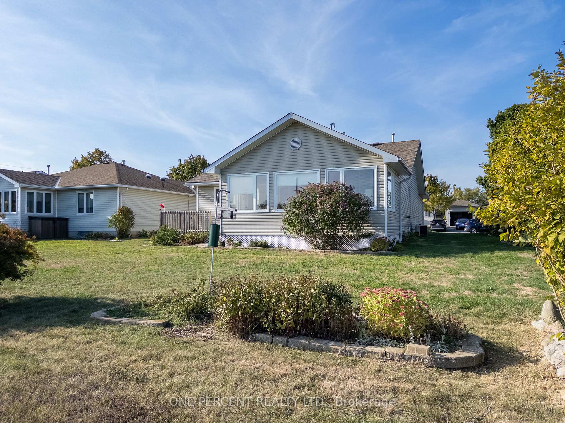 Photo 28 of 14 Elmdale Drive, Prince Edward County, Wellington Ward — HOMEH