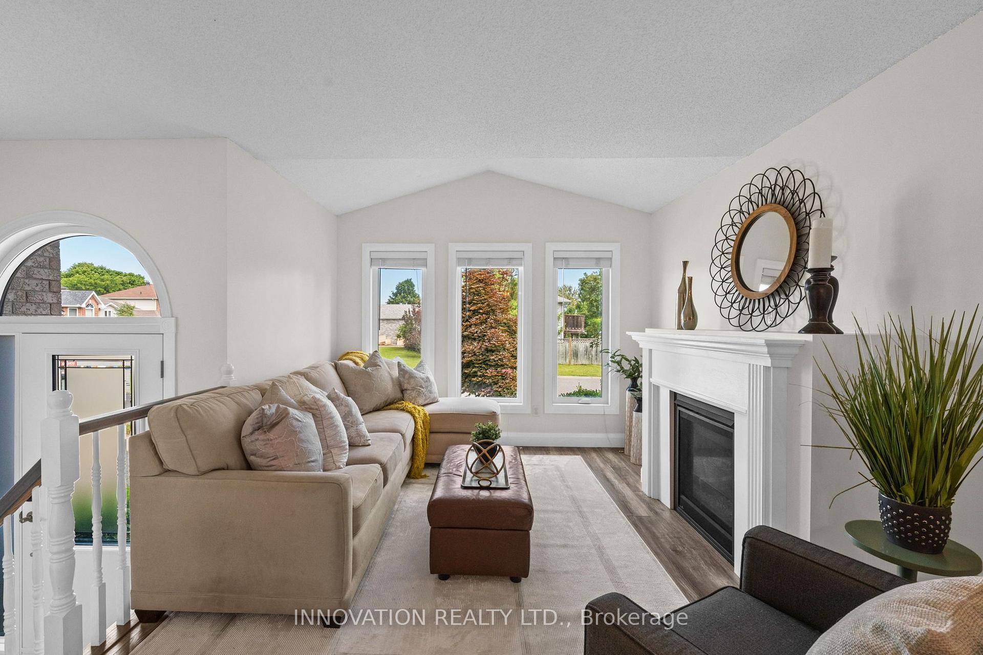 Photo 5 of 38 Steggall Crescent, Ottawa, Stittsville (Central) — HOMEH