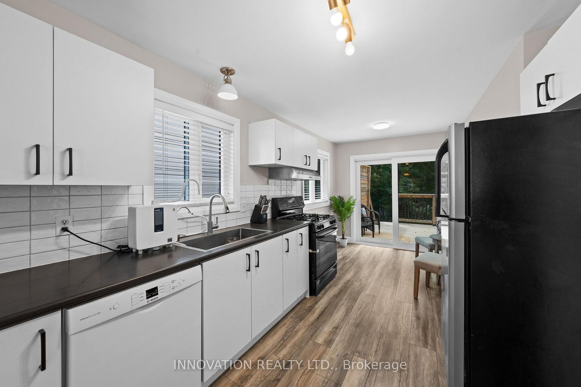 Photo 8 of 38 Steggall Crescent, Ottawa, Stittsville (Central) — HOMEH