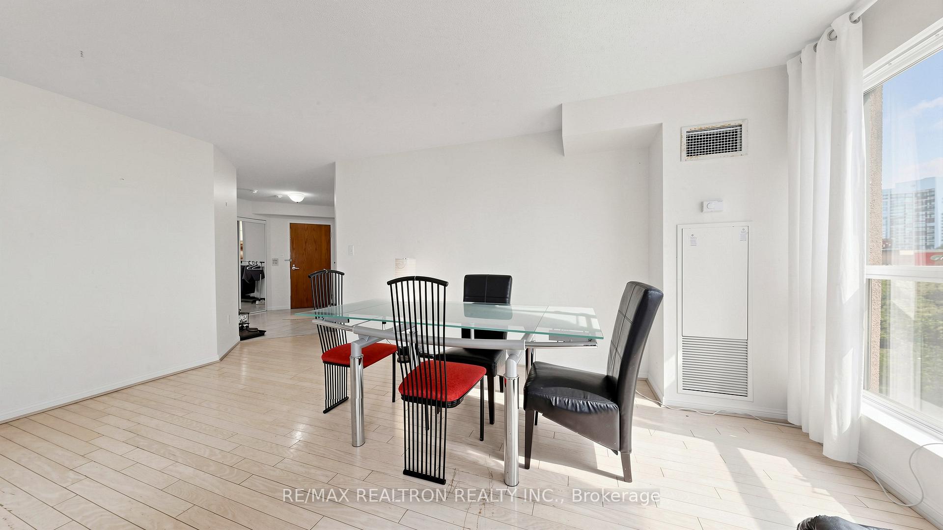 Photo 22 of Unit 502, 23 Lorraine Drive, North York, Willowdale West — HOMEH
