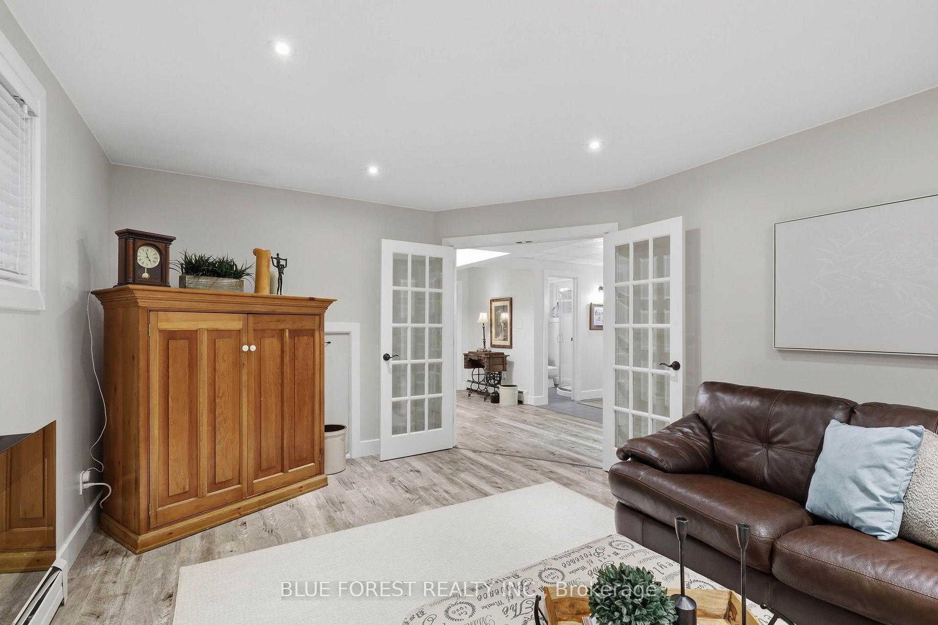 Photo 25 of 111 Arthur Street, Middlesex Centre, Komoka — HOMEH