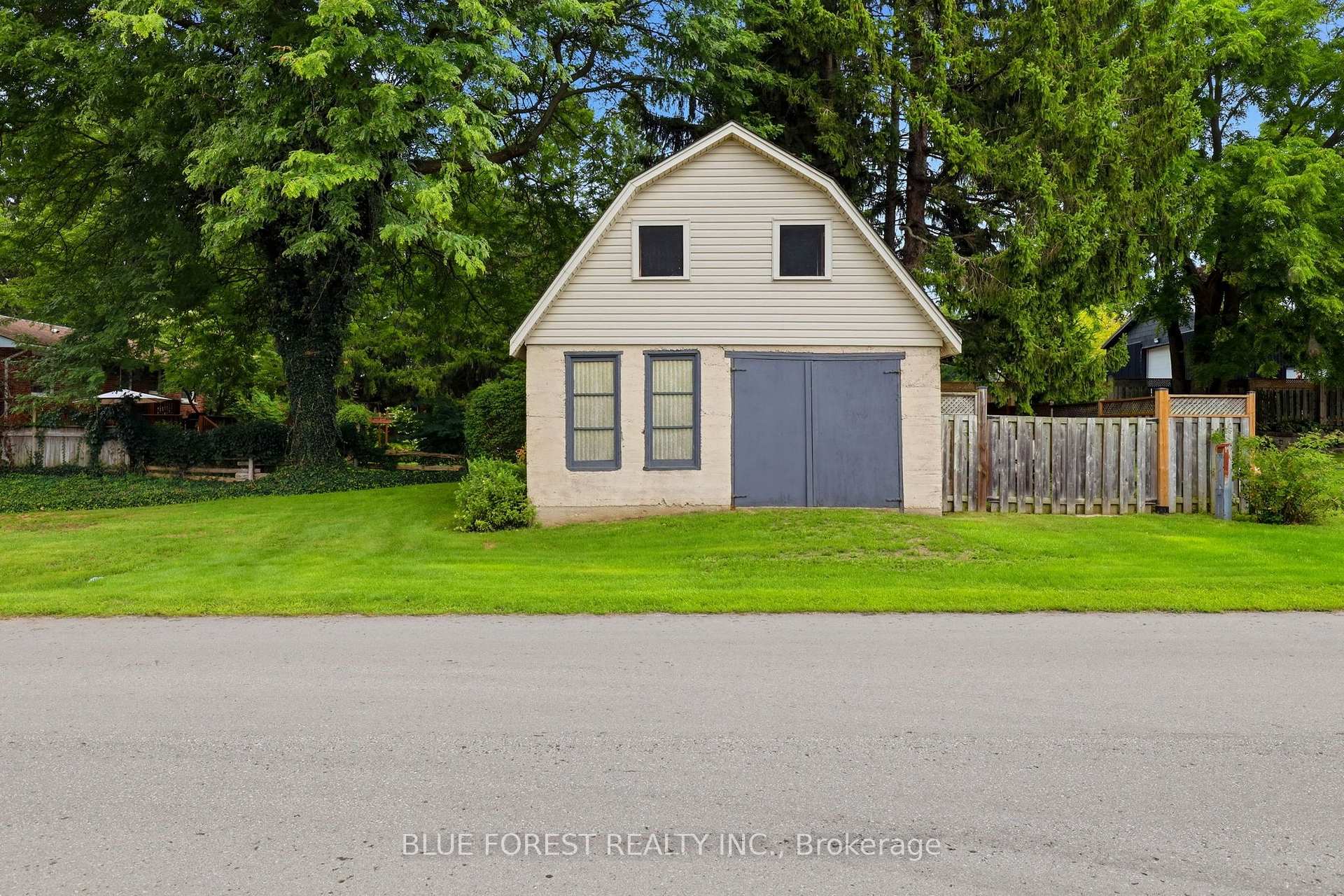 Photo 27 of 111 Arthur Street, Middlesex Centre, Komoka — HOMEH