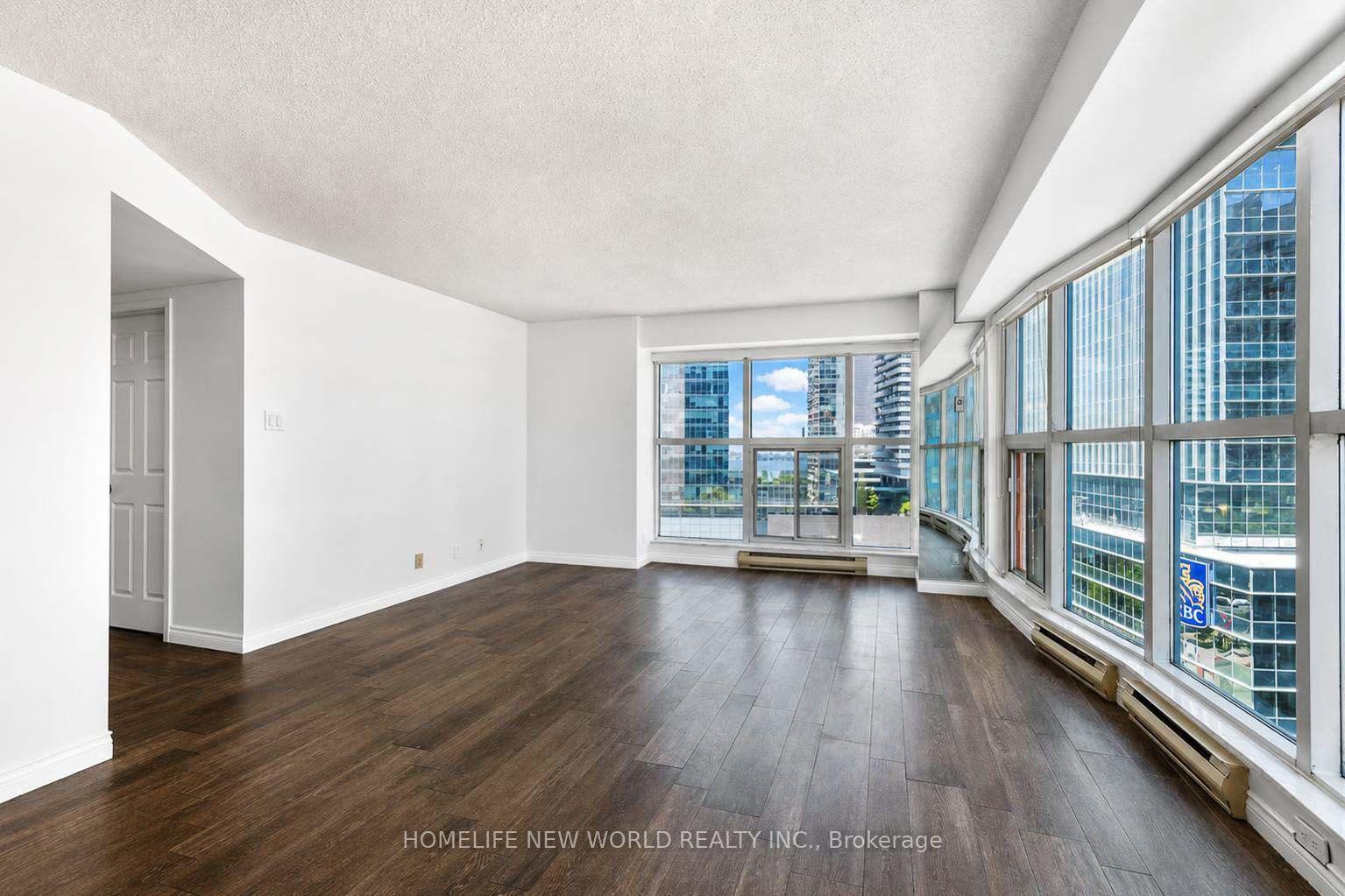 Photo 9 of Unit 1602, 77 Harbour Square, Toronto, Waterfront Communities — HOMEH