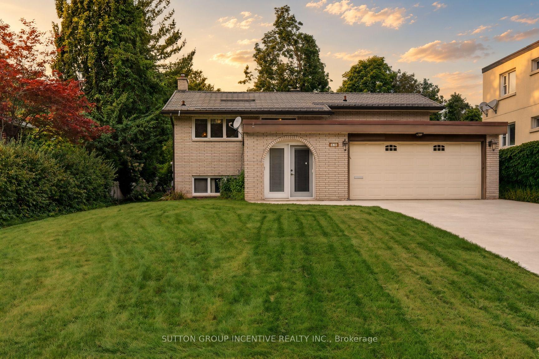 Photo 3 of 80 Shirley Avenue, Barrie, Sunnidale — HOMEH
