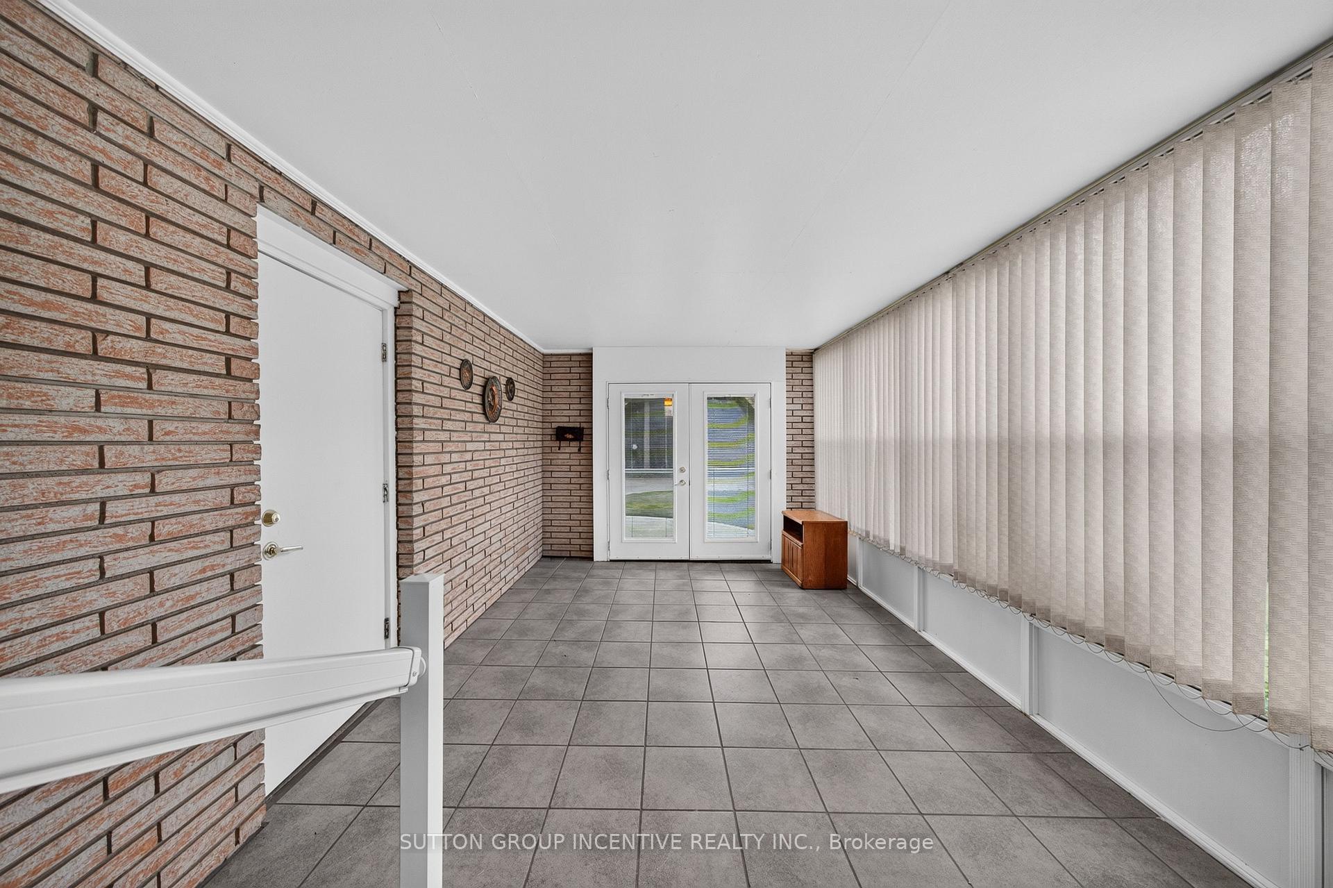 Photo 6 of 80 Shirley Avenue, Barrie, Sunnidale — HOMEH