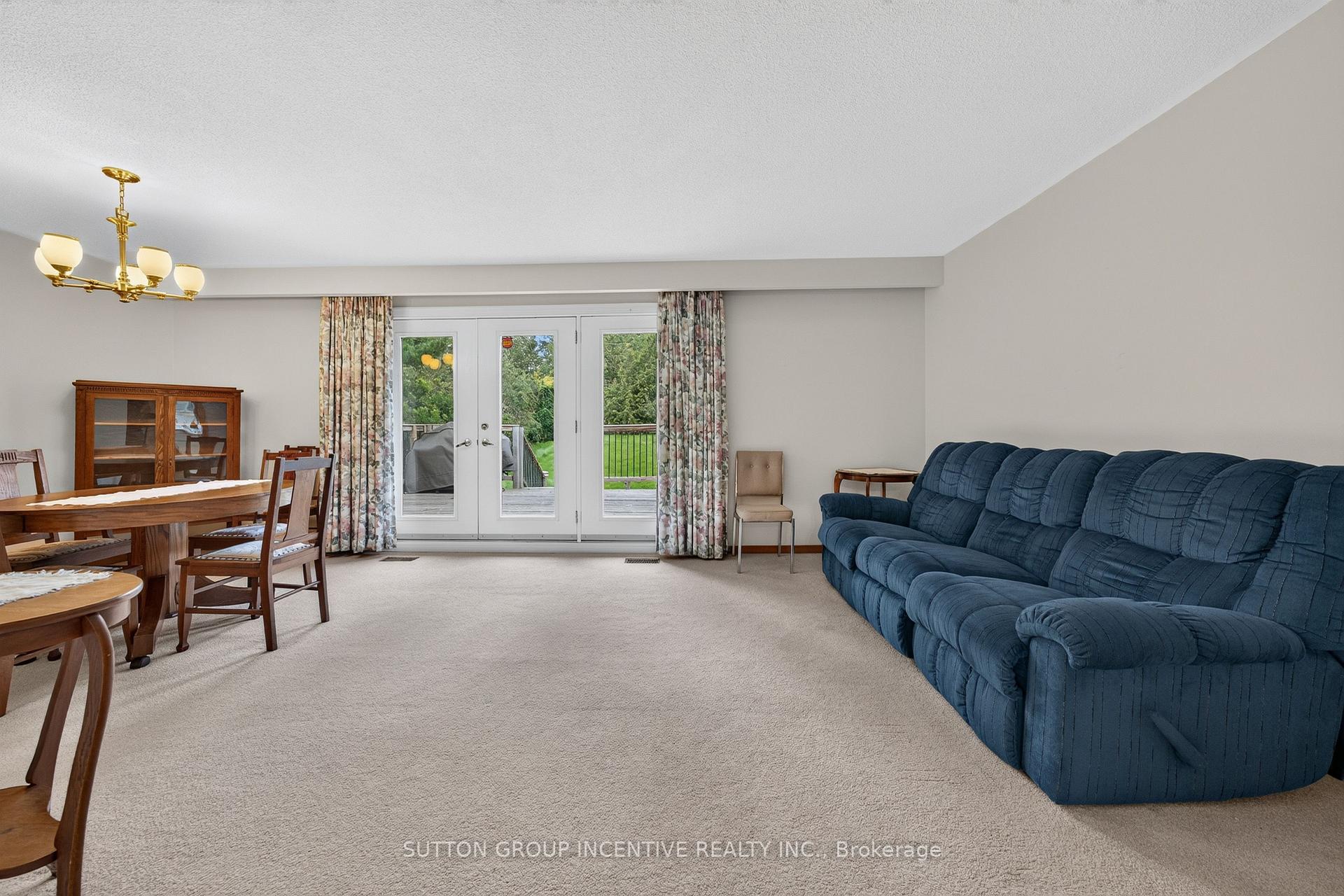 Photo 9 of 80 Shirley Avenue, Barrie, Sunnidale — HOMEH