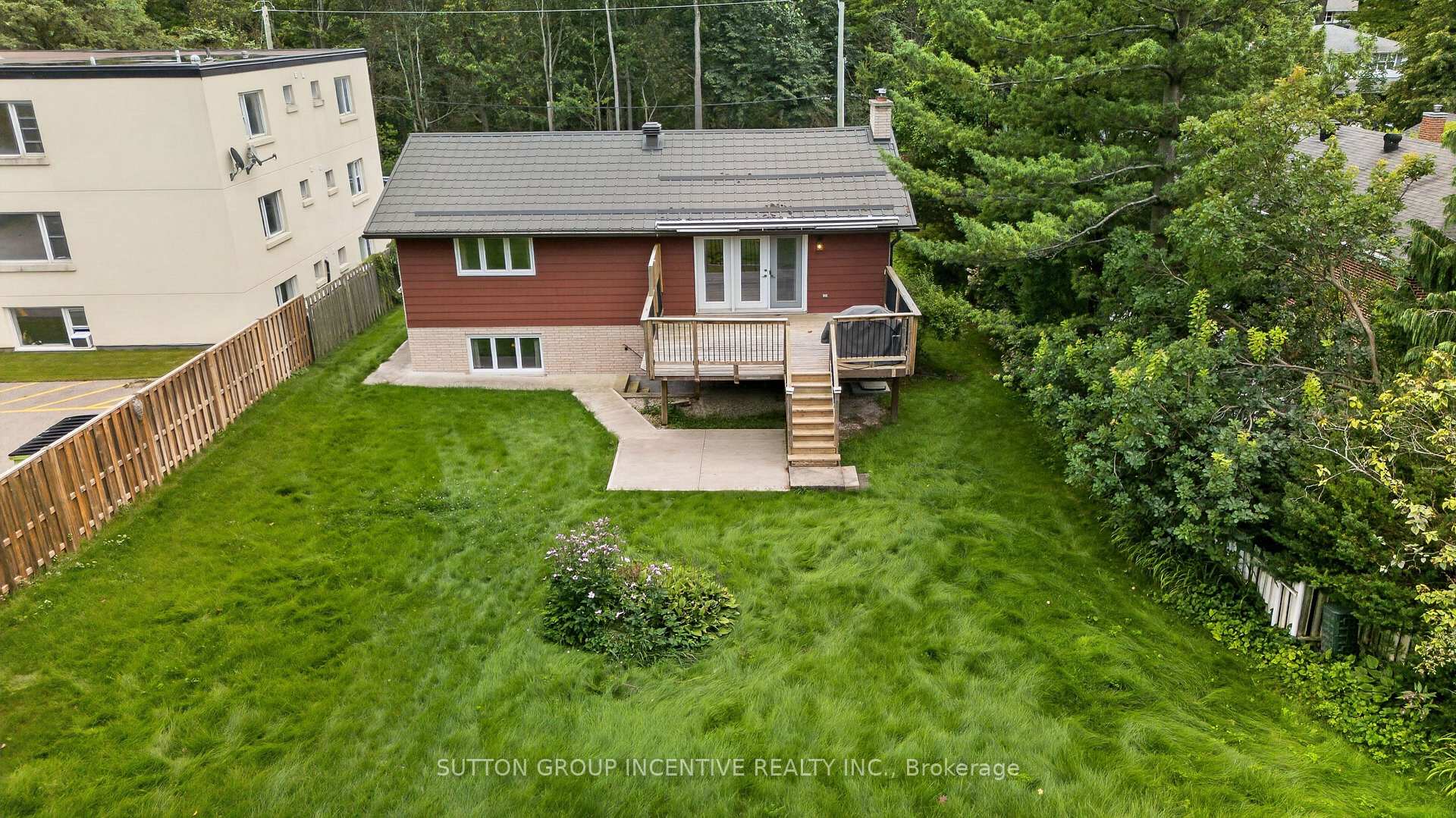 Photo 42 of 80 Shirley Avenue, Barrie, Sunnidale — HOMEH