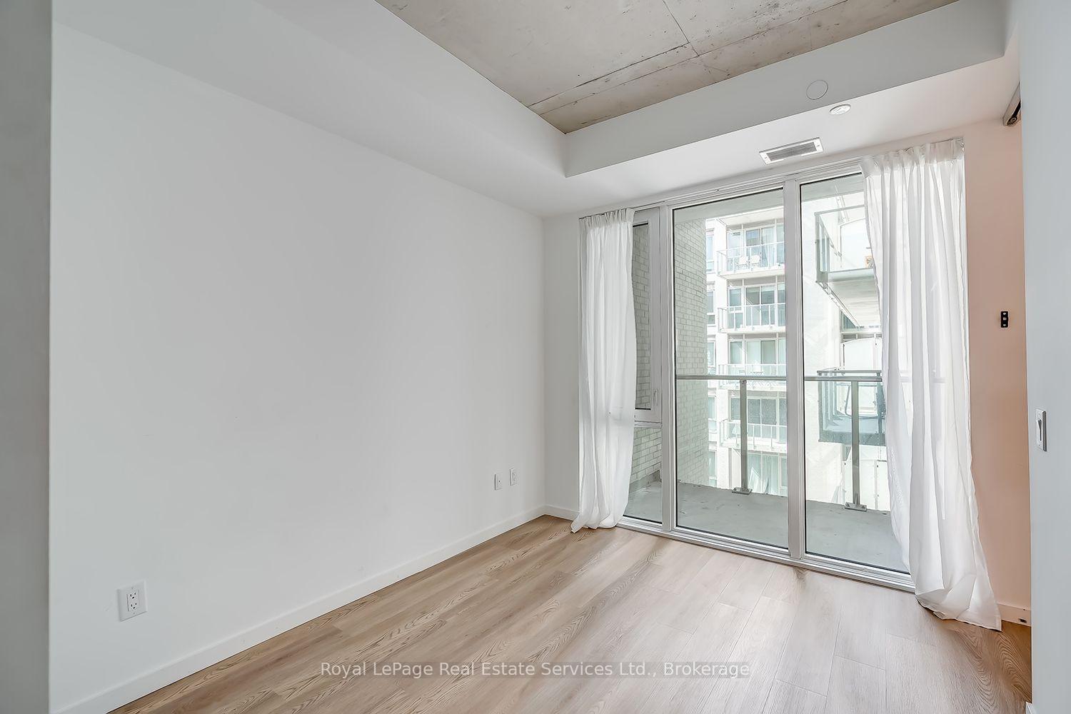 Photo 9 of Unit 431, 689 The Queensway, Etobicoke, Stonegate-Queensway — HOMEH