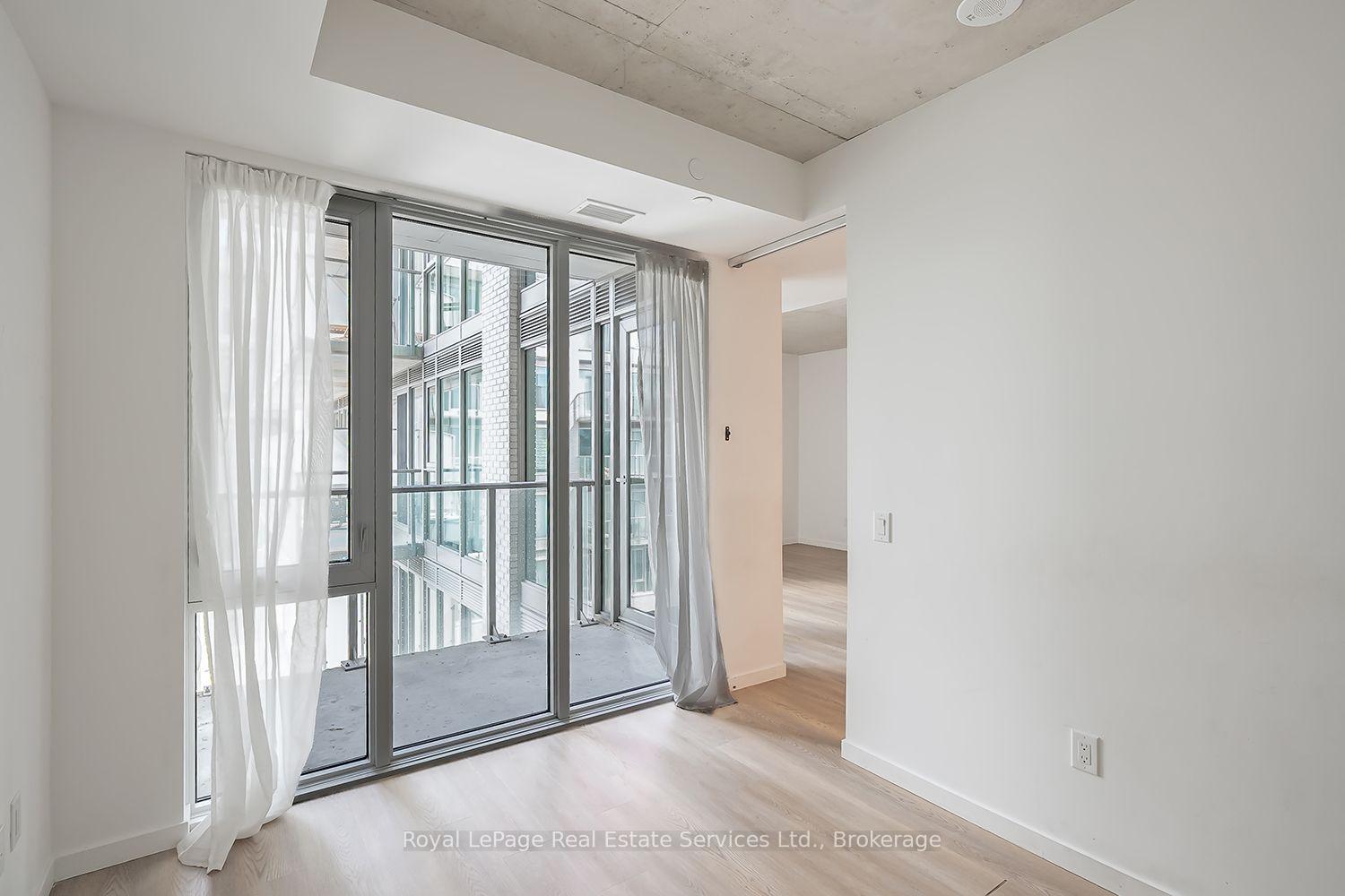 Photo 10 of Unit 431, 689 The Queensway, Etobicoke, Stonegate-Queensway — HOMEH