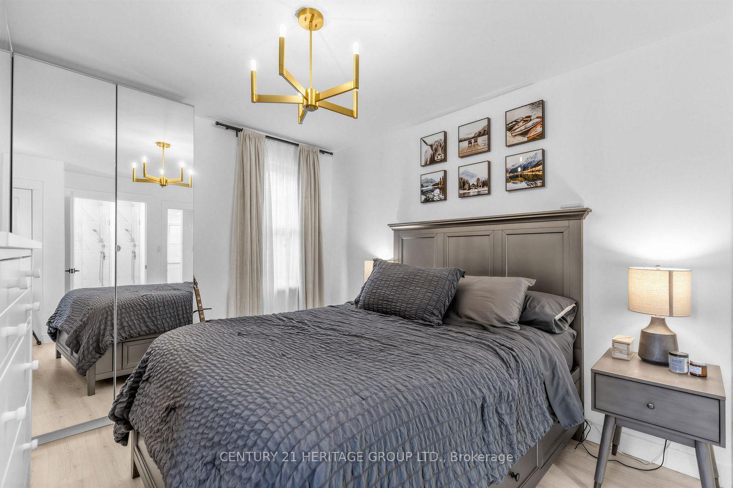 Photo 15 of 92 Kennedy Street E, Aurora, Aurora Village — HOMEH