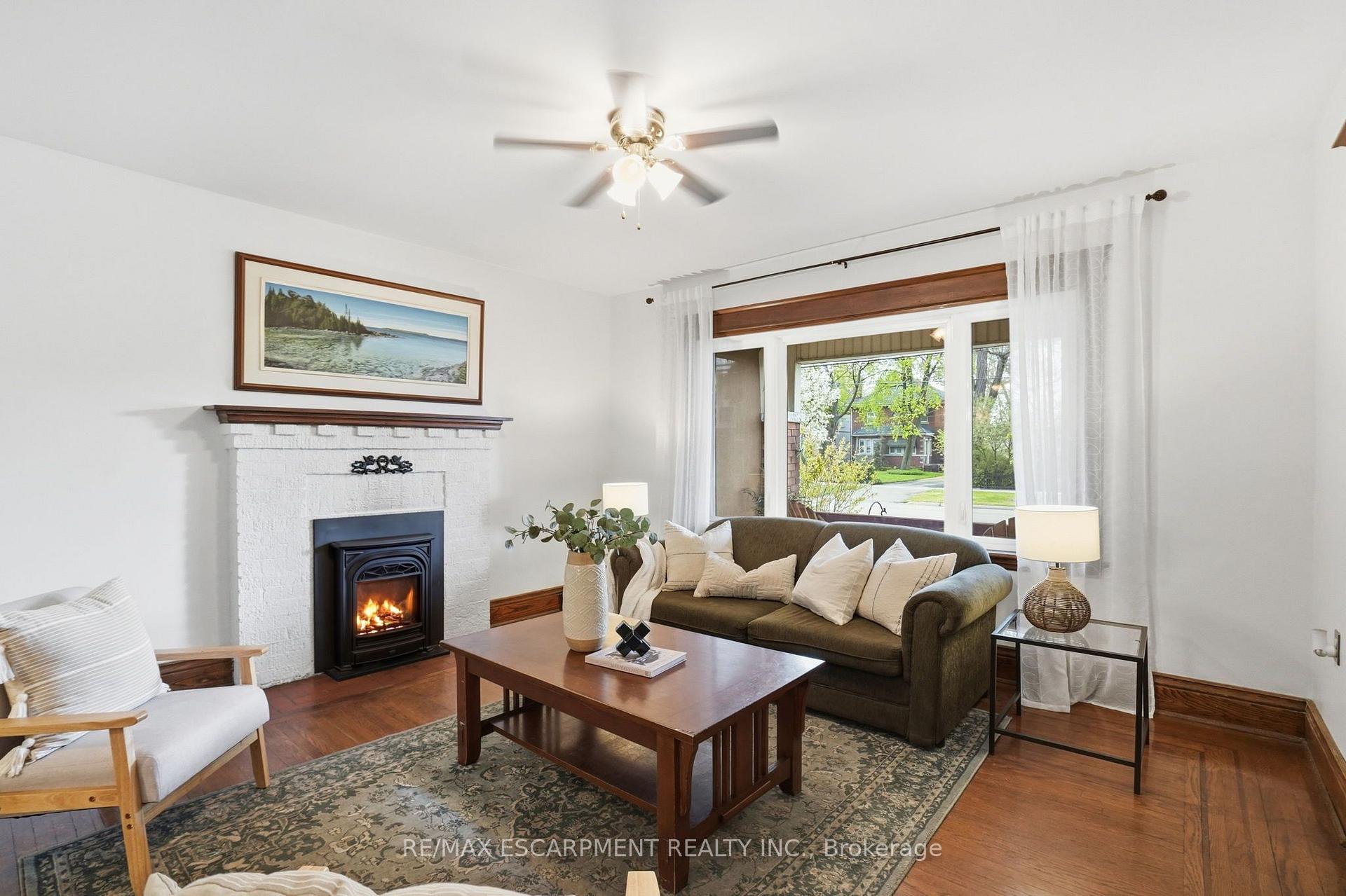 Photo 5 of 230 Beach Boulevard, Hamilton, Hamilton Beach — HOMEH