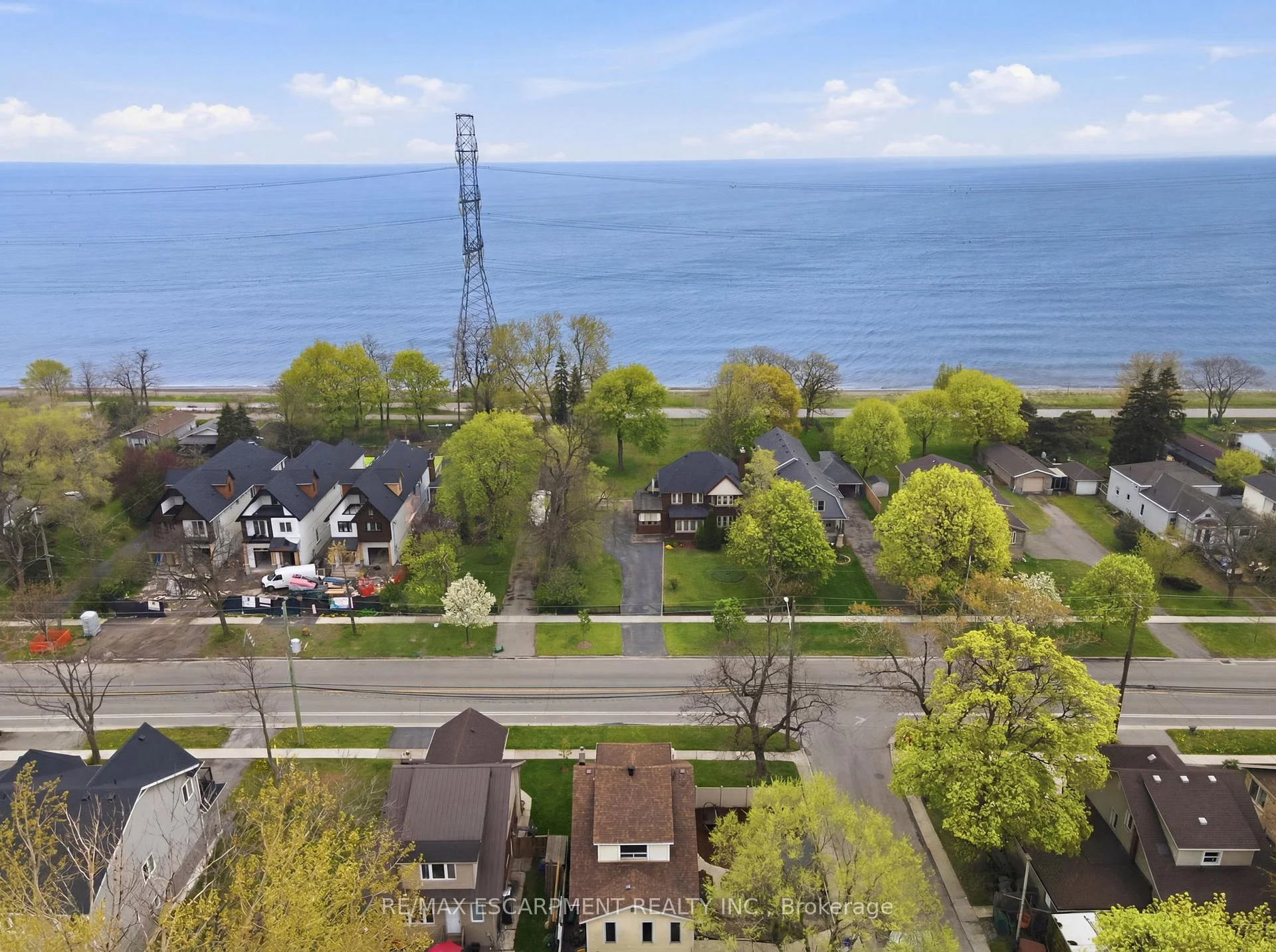 Photo 6 of 230 Beach Boulevard, Hamilton, Hamilton Beach — HOMEH