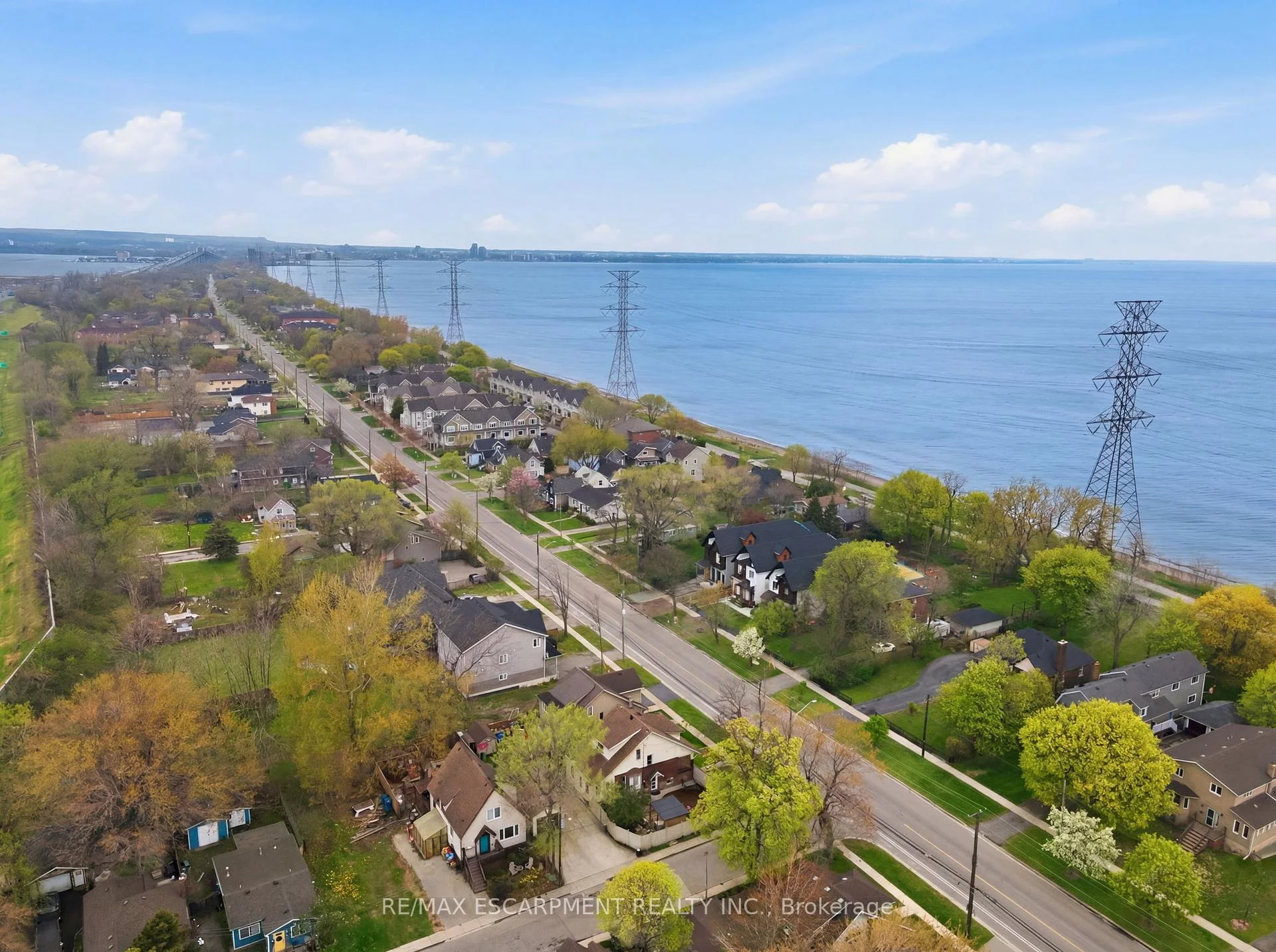 Photo 8 of 230 Beach Boulevard, Hamilton, Hamilton Beach — HOMEH