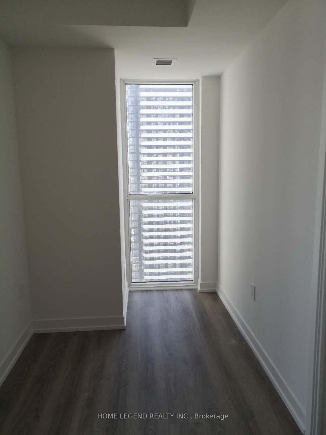 Photo 5 of Unit 3615, 195 Commerce Street, Vaughan, Vaughan Corporate Centre — HOMEH