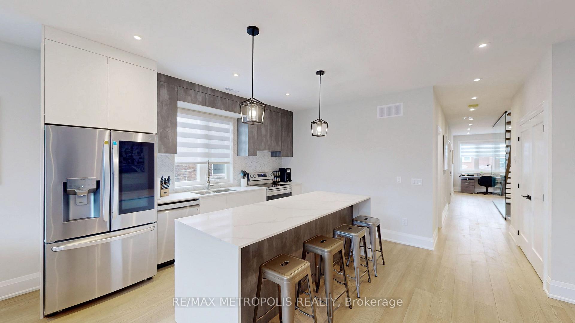 Photo 18 of Unit 2&3 Floor, 165 Manning Avenue, Toronto, Trinity-Bellwoods — HOMEH
