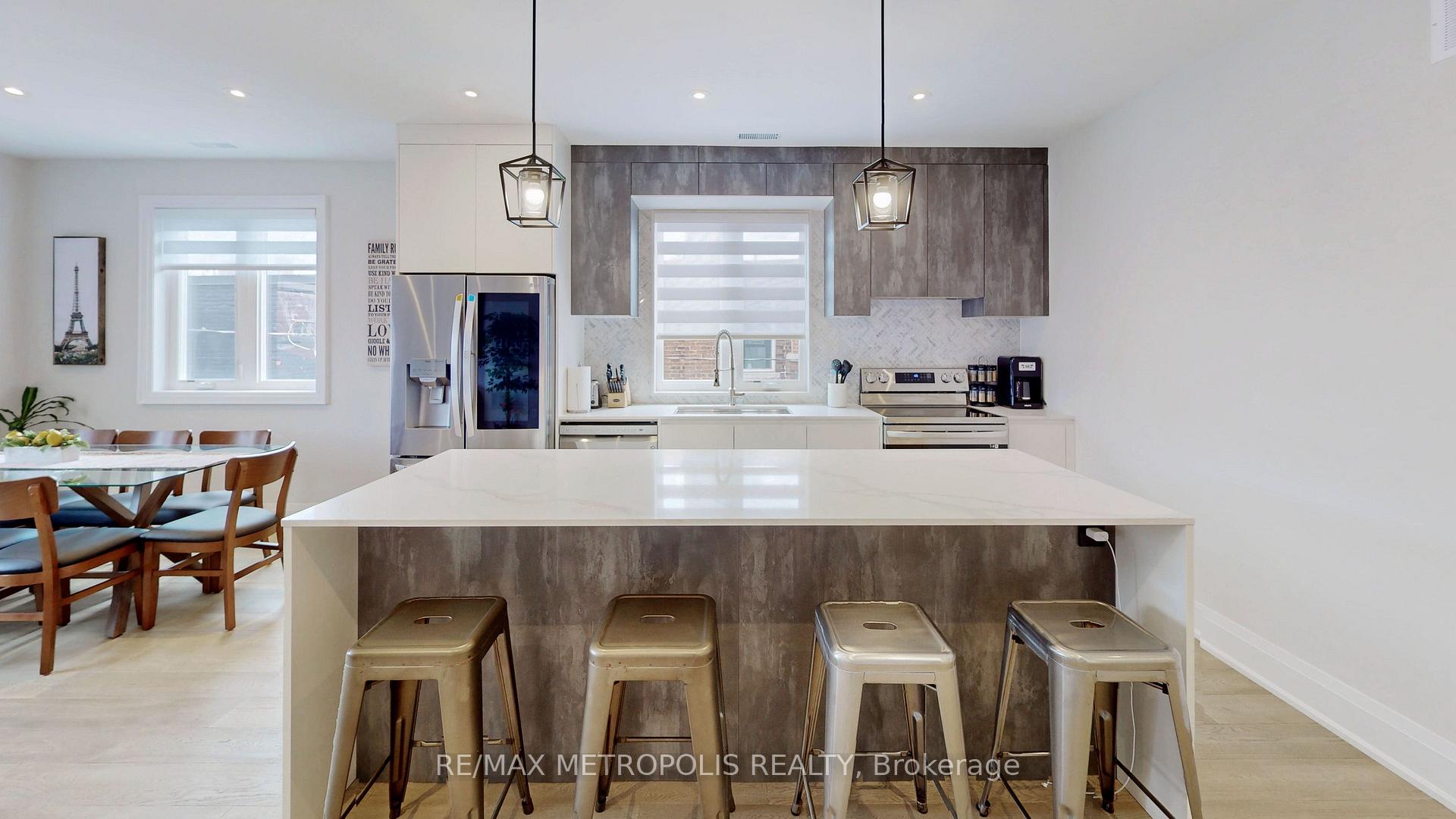 Photo 20 of Unit 2&3 Floor, 165 Manning Avenue, Toronto, Trinity-Bellwoods — HOMEH