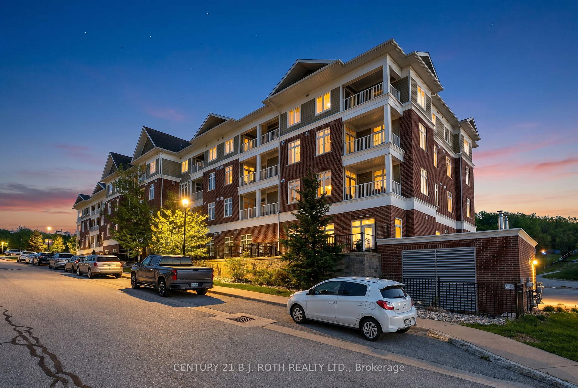 Photo 2 of Unit 310, 40 Horseshoe Boulevard, Oro-Medonte, Horseshoe Valley — HOMEH
