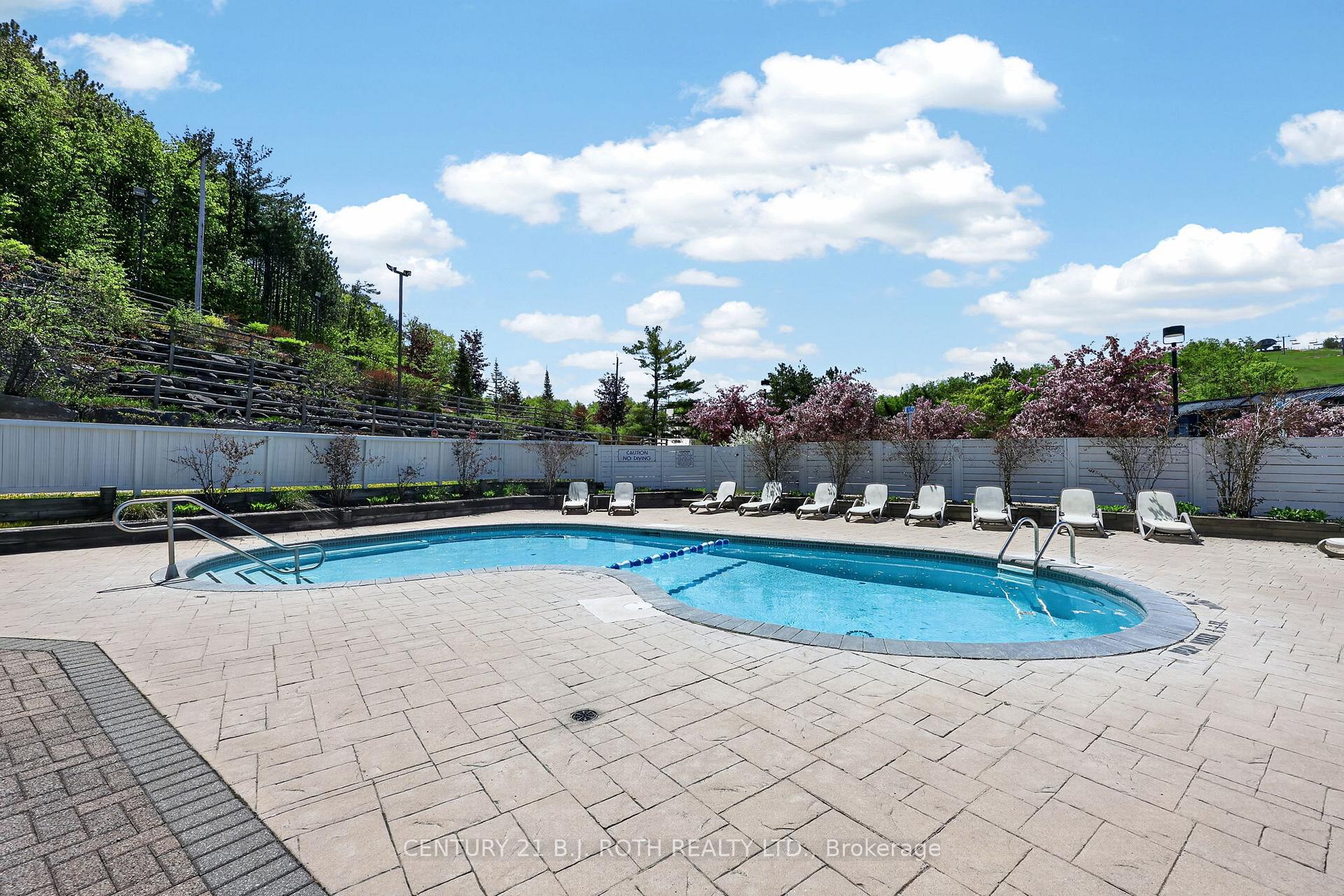 Photo 30 of Unit 310, 40 Horseshoe Boulevard, Oro-Medonte, Horseshoe Valley — HOMEH