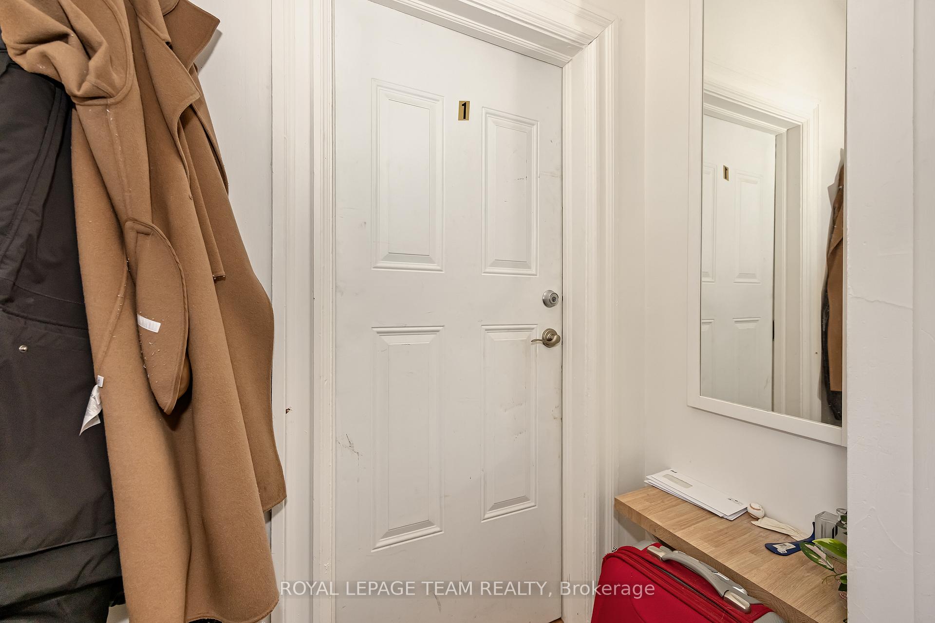 Photo 5 of 11 Sherbrooke Avenue, Ottawa, Hintonburg — HOMEH