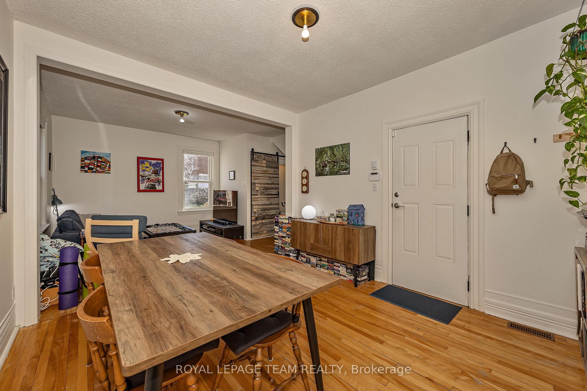Photo 9 of 11 Sherbrooke Avenue, Ottawa, Hintonburg — HOMEH