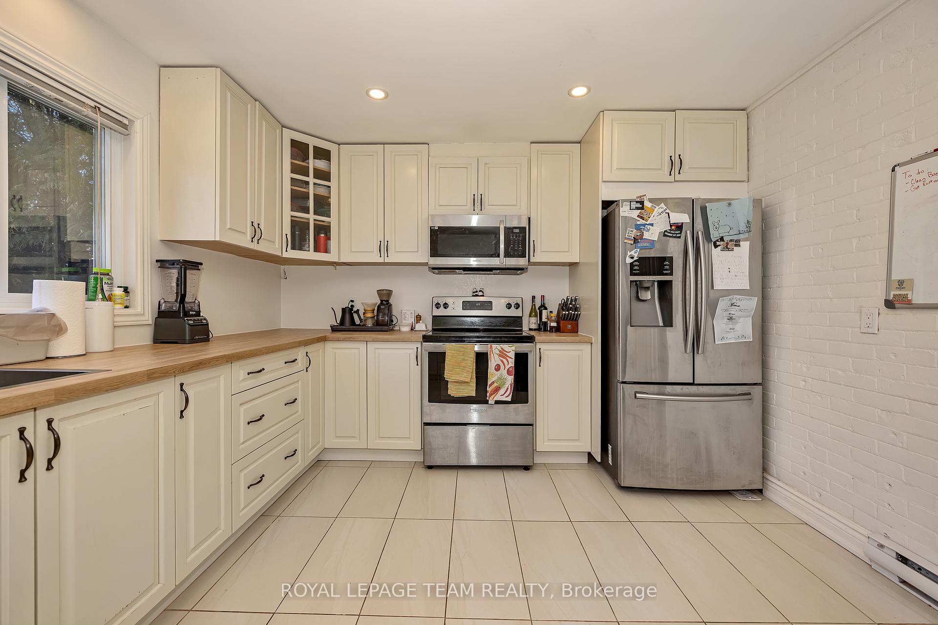 Photo 16 of 11 Sherbrooke Avenue, Ottawa, Hintonburg — HOMEH