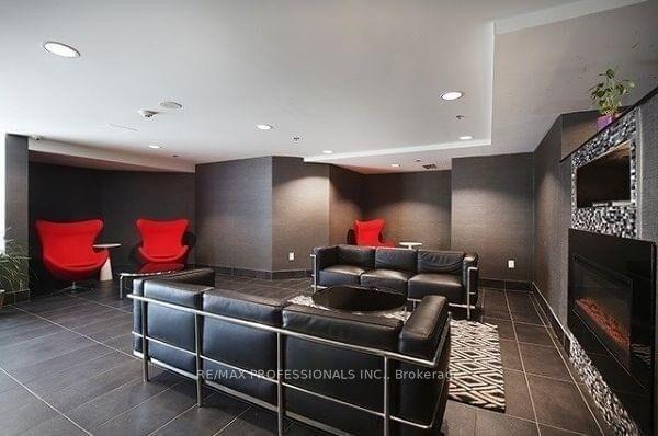 Photo 12 of Unit 325, 812 Lansdowne Avenue, Toronto, Dovercourt-Wallace Emerson-Junction — HOMEH